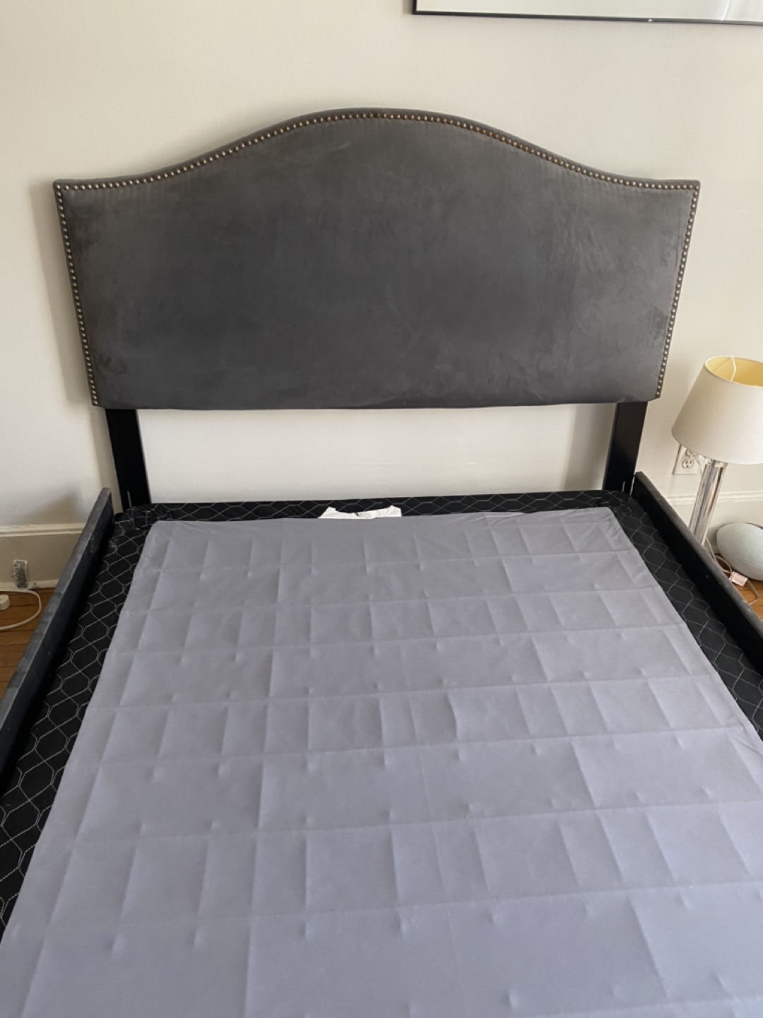 Moving Out Sale! Gray Upholstered Full size bed - photo 3