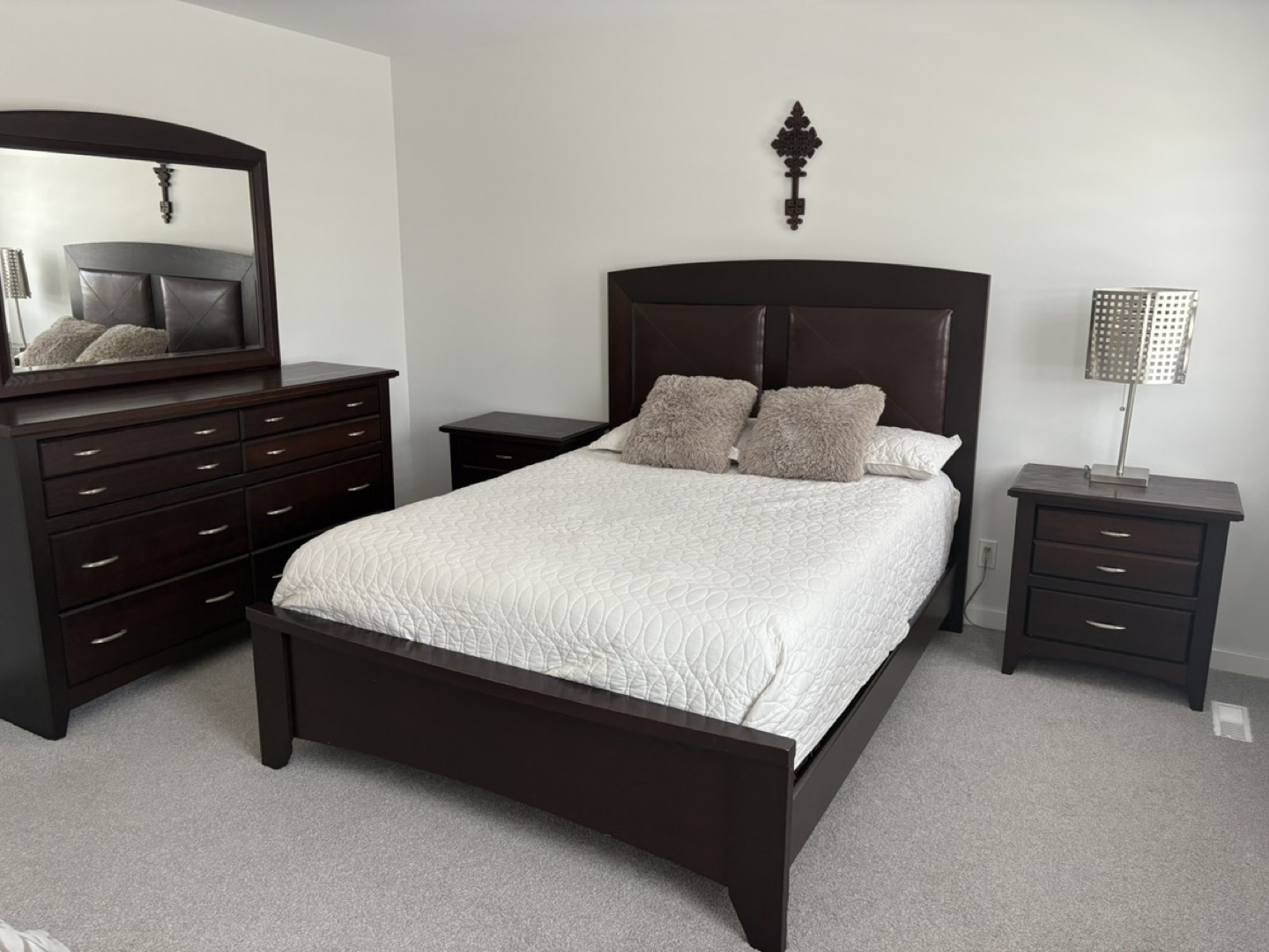 Bed room set - photo 4
