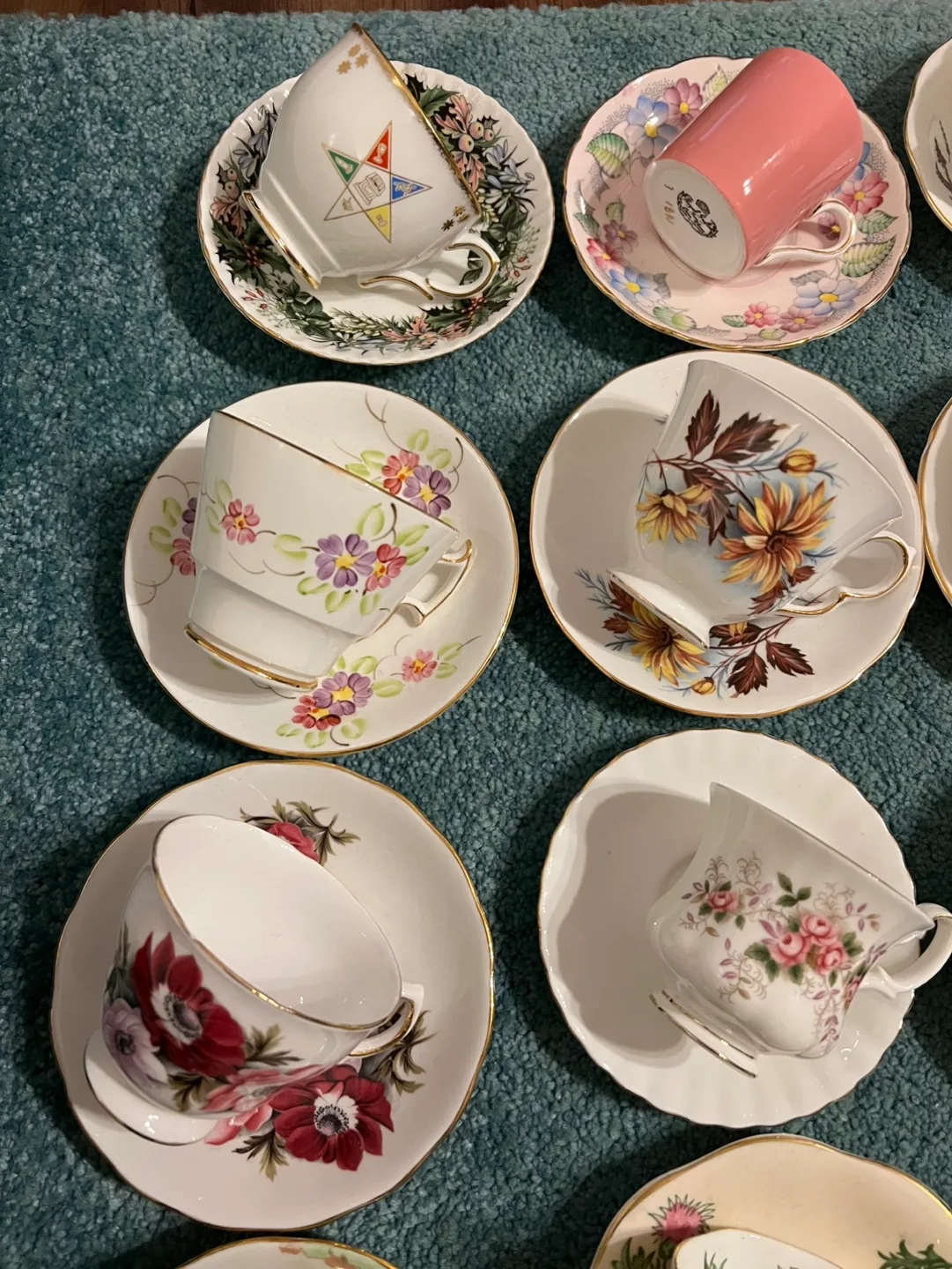 Assorted of Vintage Teacups and Saucers image indicator(5)