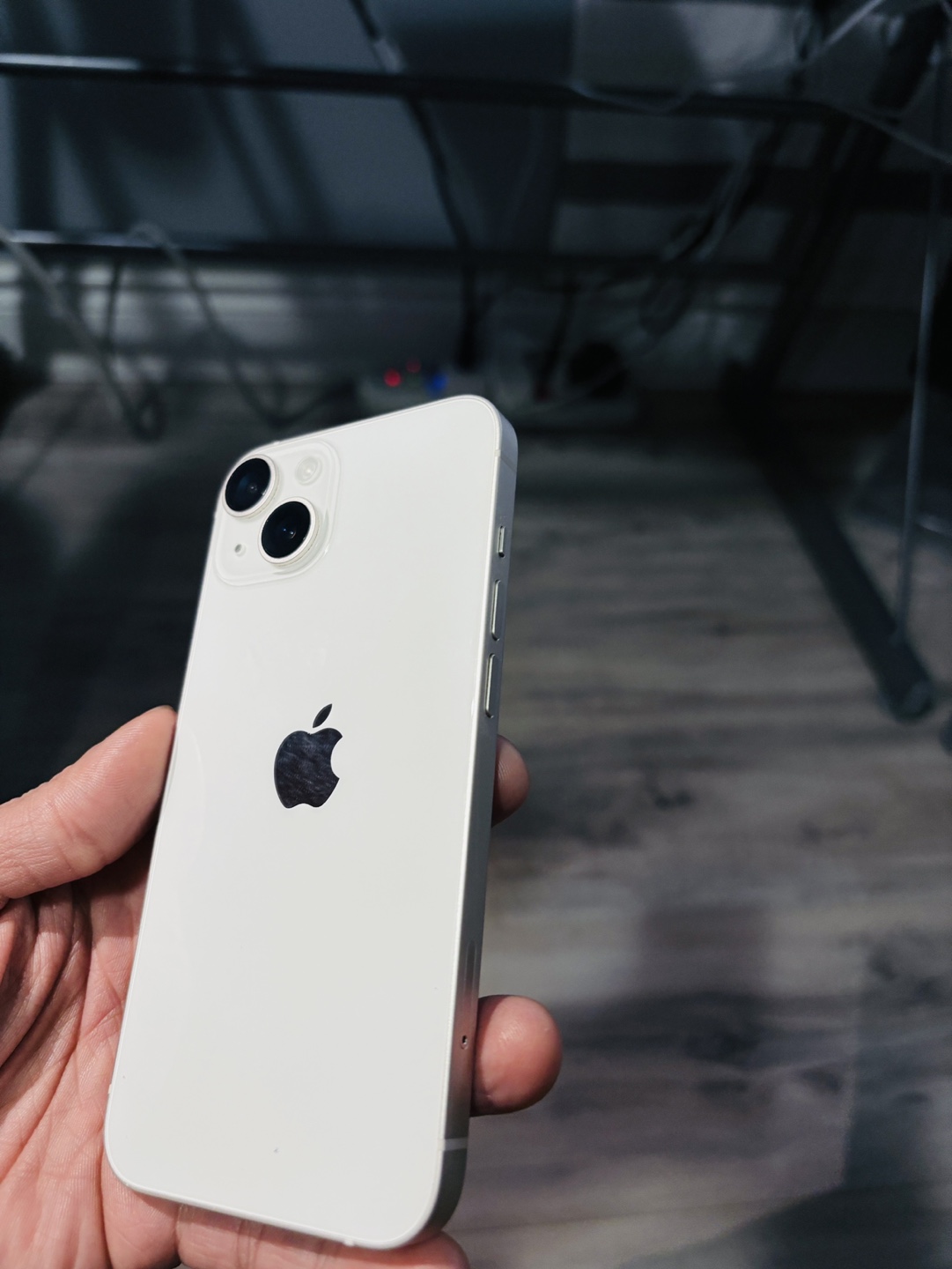 iPhone 14 White 128GB - photo 2