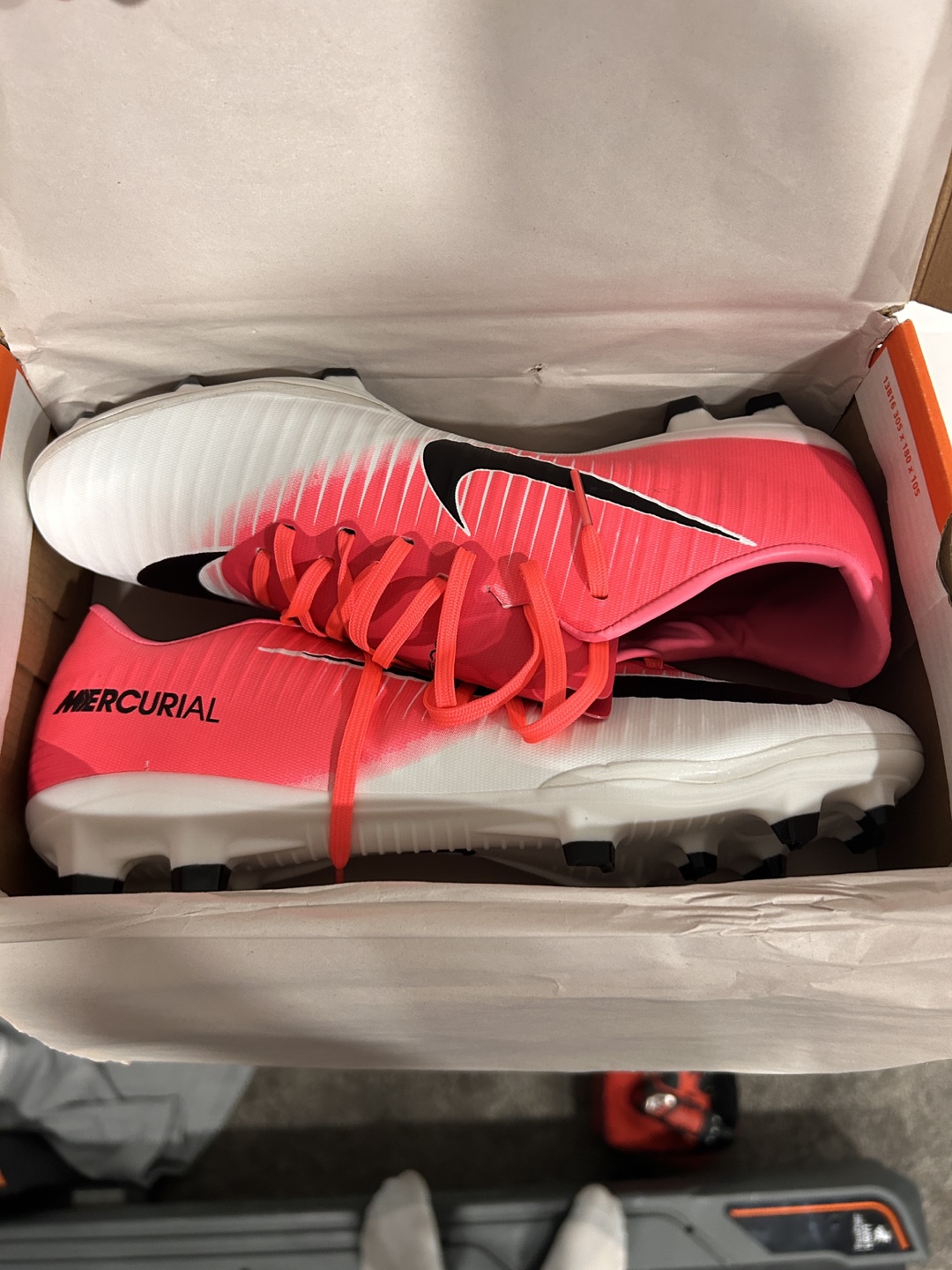 Nike Mercurial Vapor 11 Soccer Cleats - Size 10 - photo 5