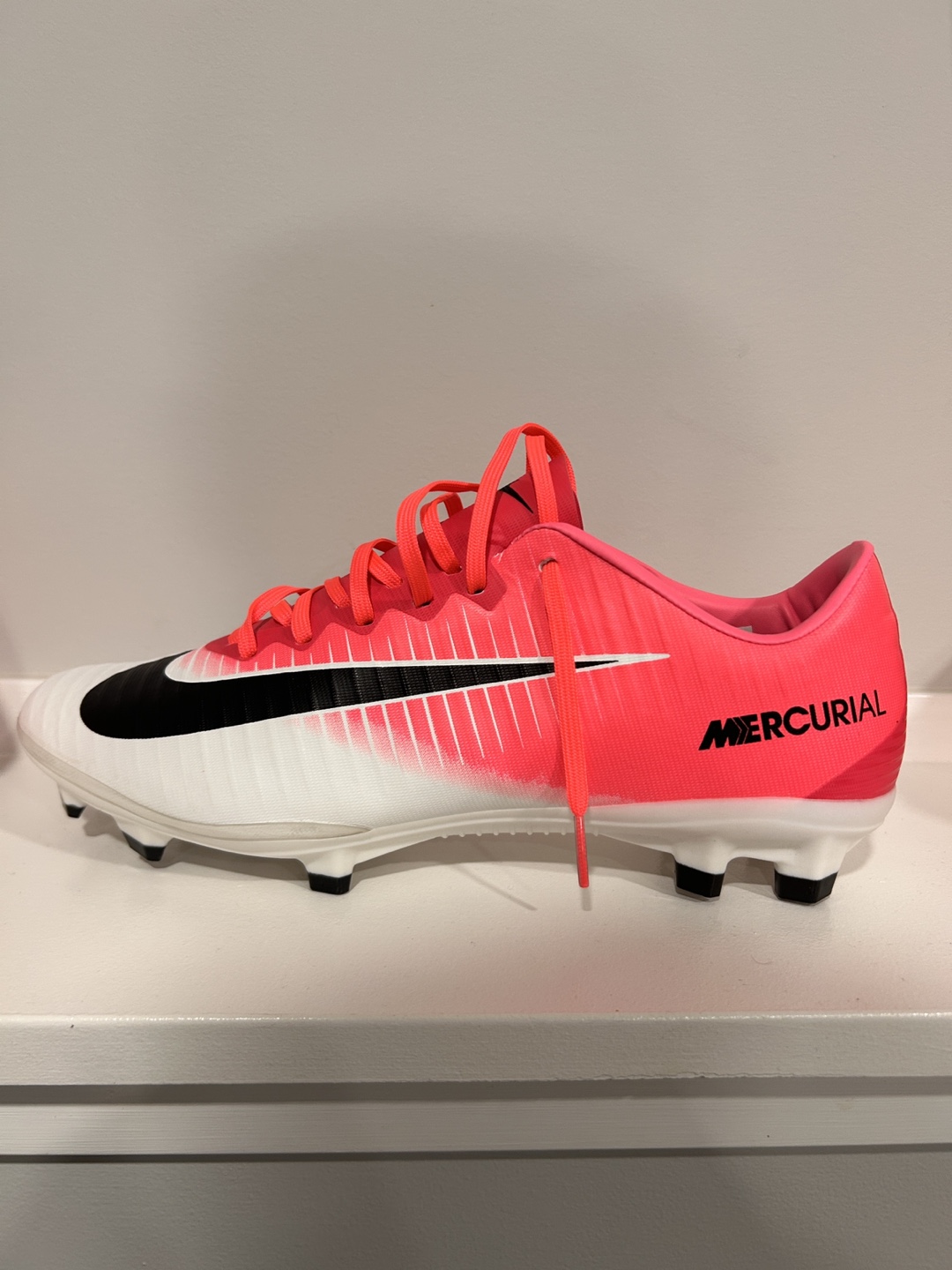 Nike Mercurial Vapor 11 Soccer Cleats - Size 10 - photo 2