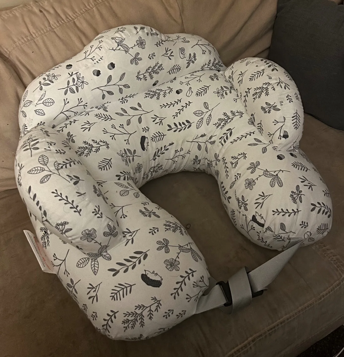 Boppy Nursing Pillow - Floral Print image indicator(3)