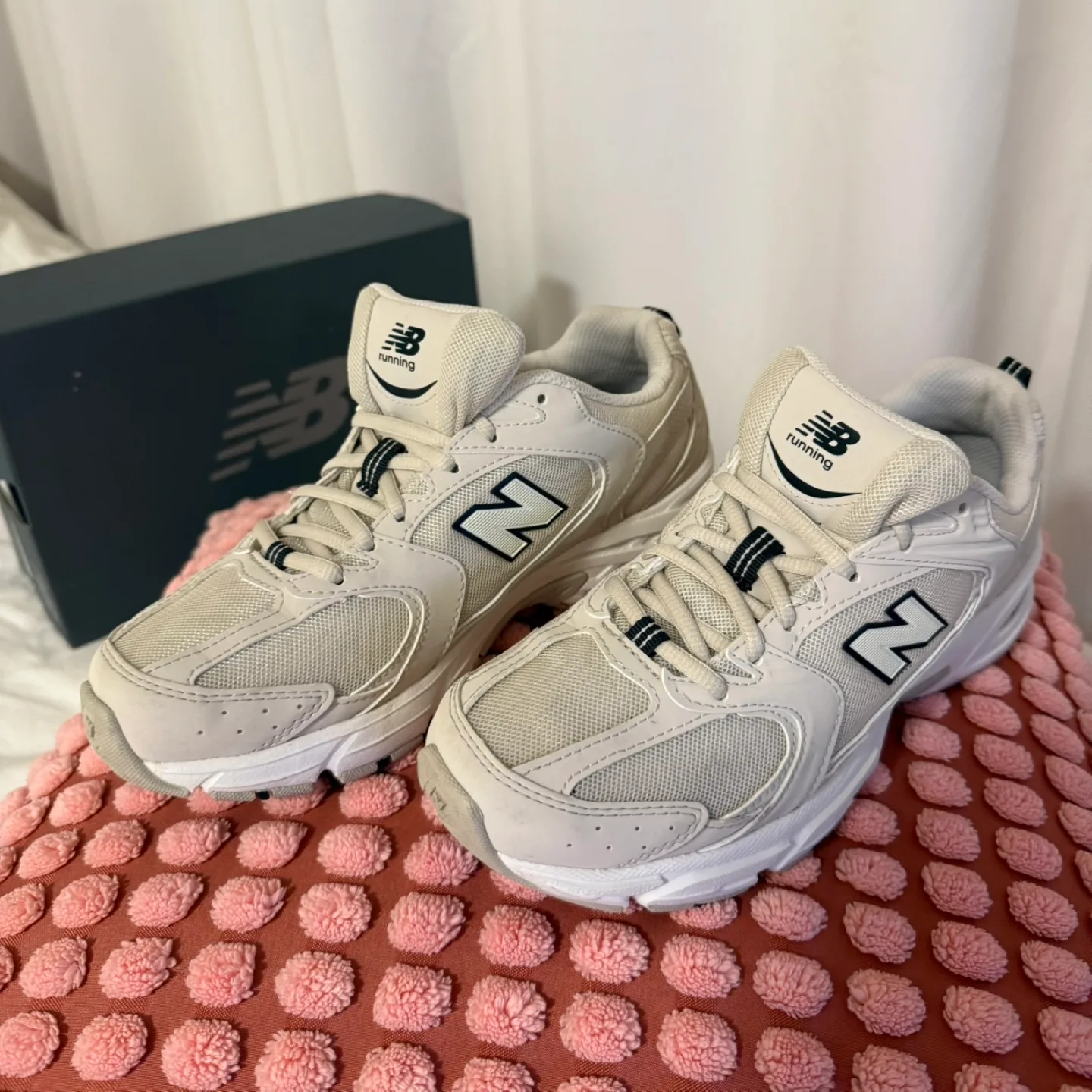 New Balance 530 Sneakers - Beige image indicator(2)