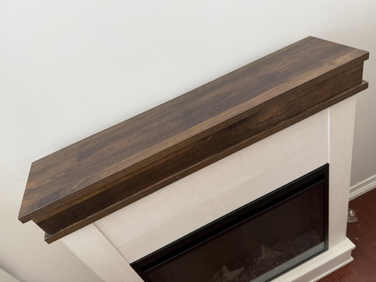 Fireplace - photo 2