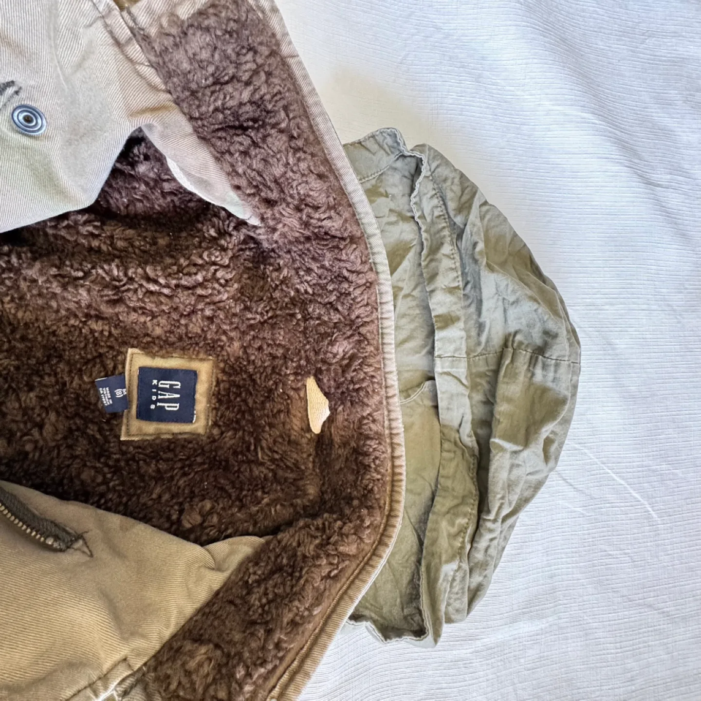 Gap Kids Camo Jacket Size 8 image indicator(4)