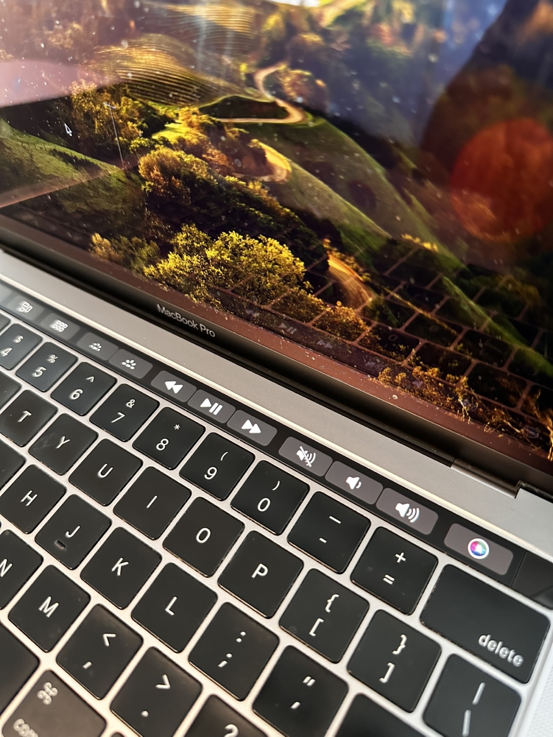 MacBook Pro 13-inch, 2019 (Excellent condition) - photo 4