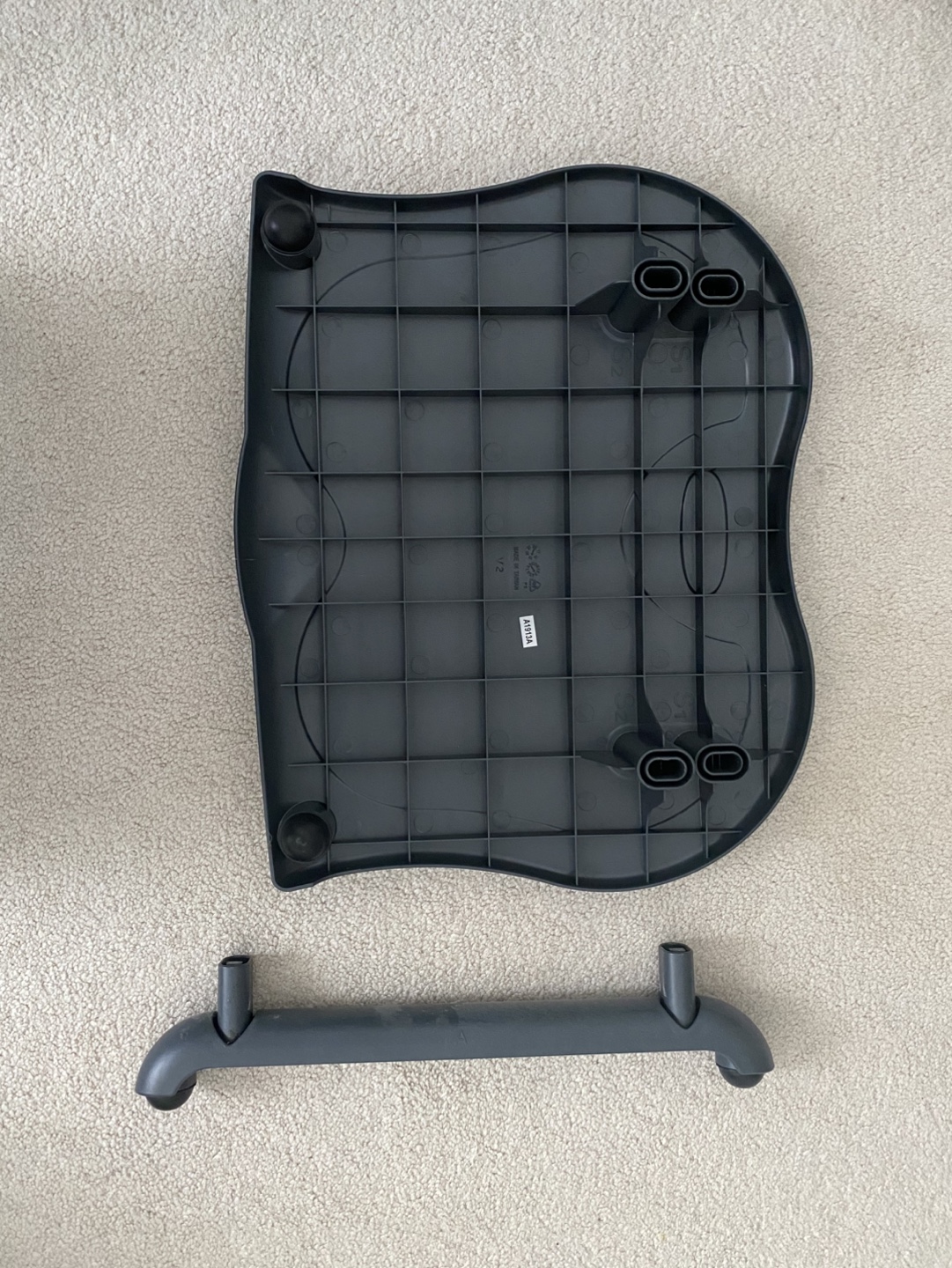 Kensington Ergo Desktop Footrest - photo 3