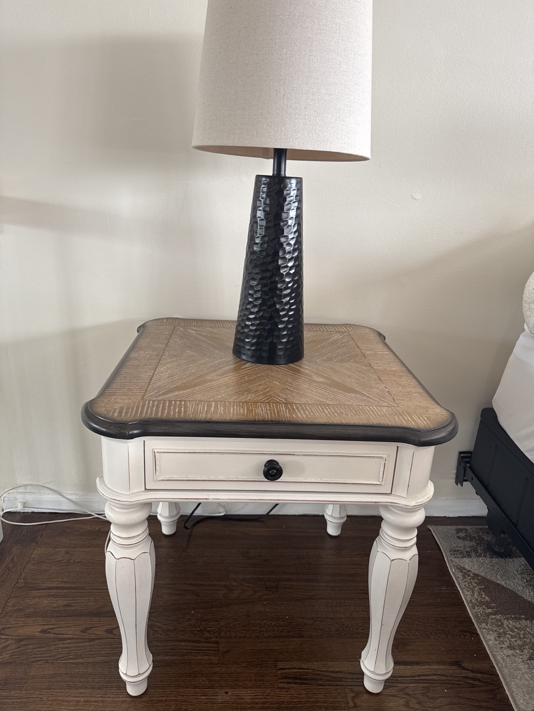 Charming End Table with Drawer