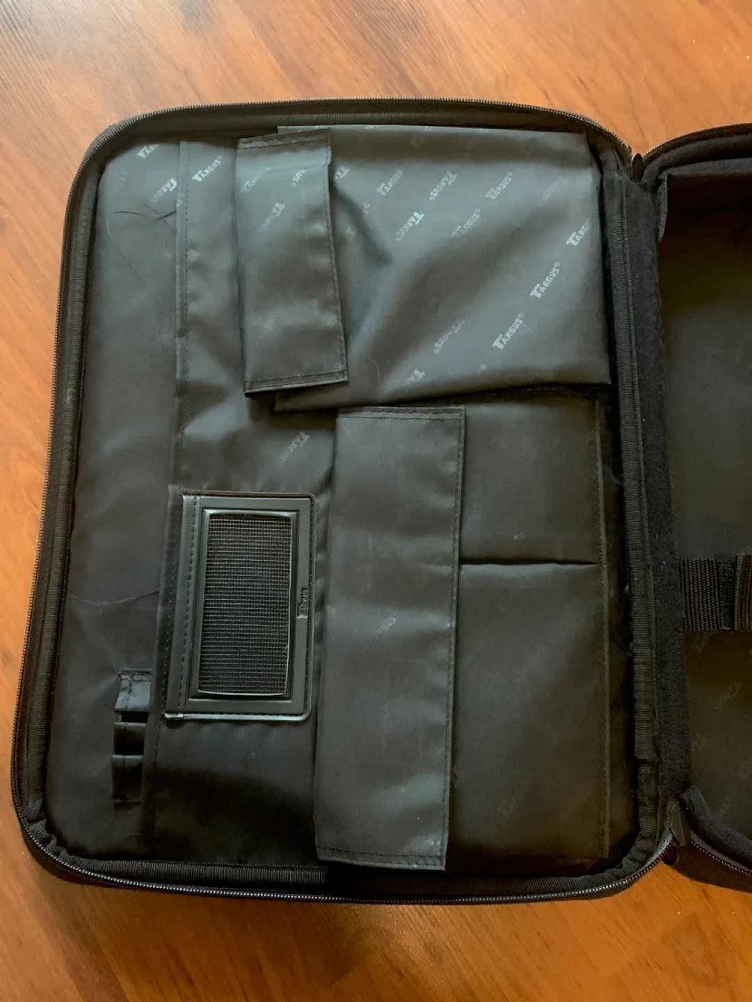 Targus Laptop Bag - Black image indicator(4)