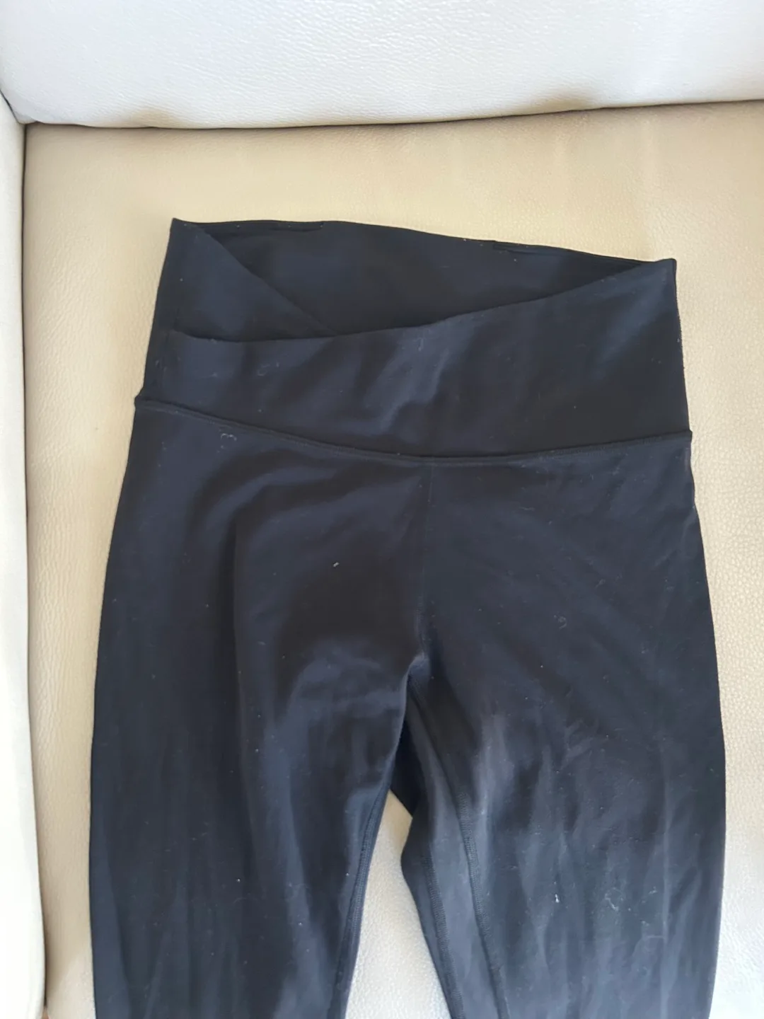 Lululemon Black Align™ 7/8 Leggings midrise image indicator(2)