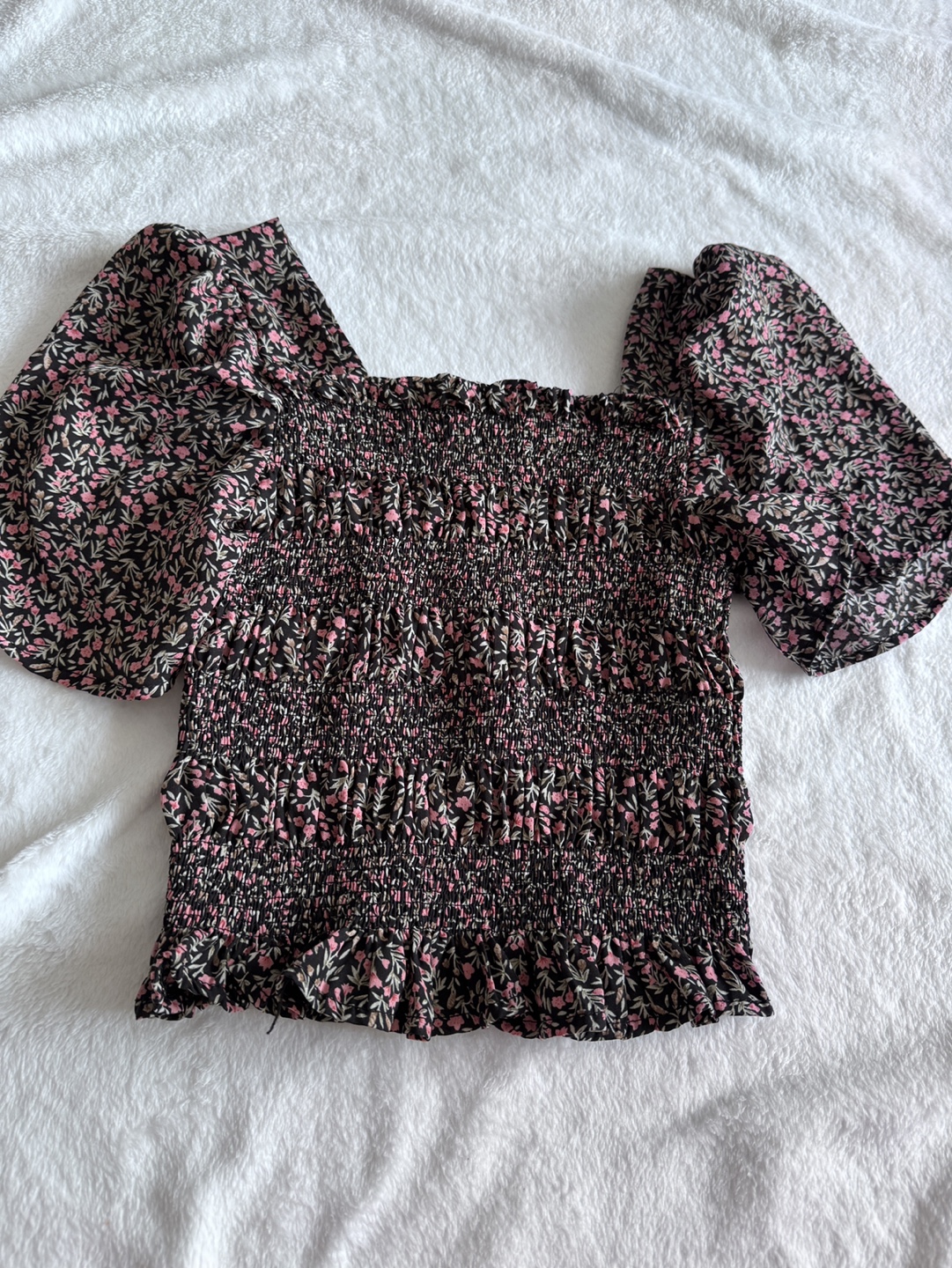 Floral Smocked Blouse - photo 3