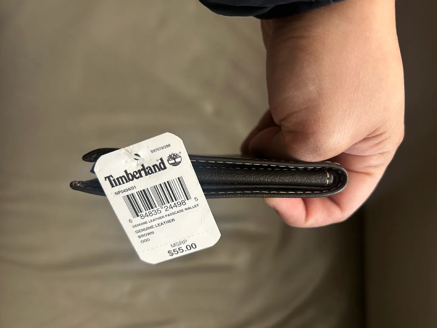 BNWT Timberland Genuine Leather Passcase Wallet - Brown image indicator(2)