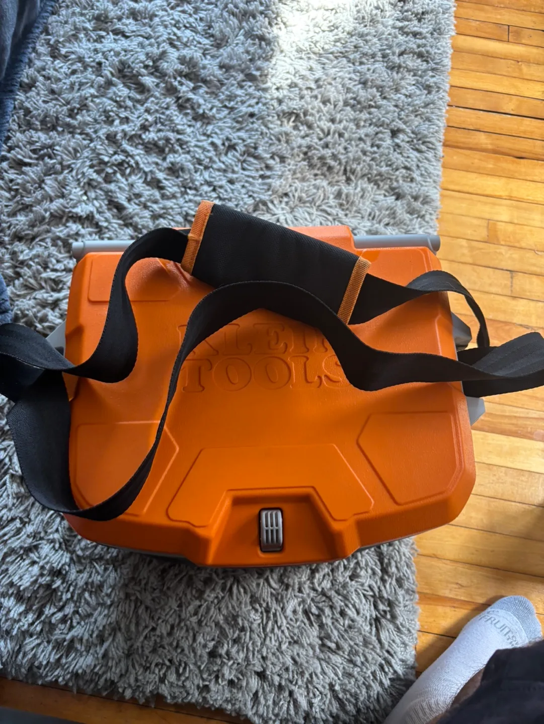 Klein Tools Insulated Lunch Cooler image indicator(5)