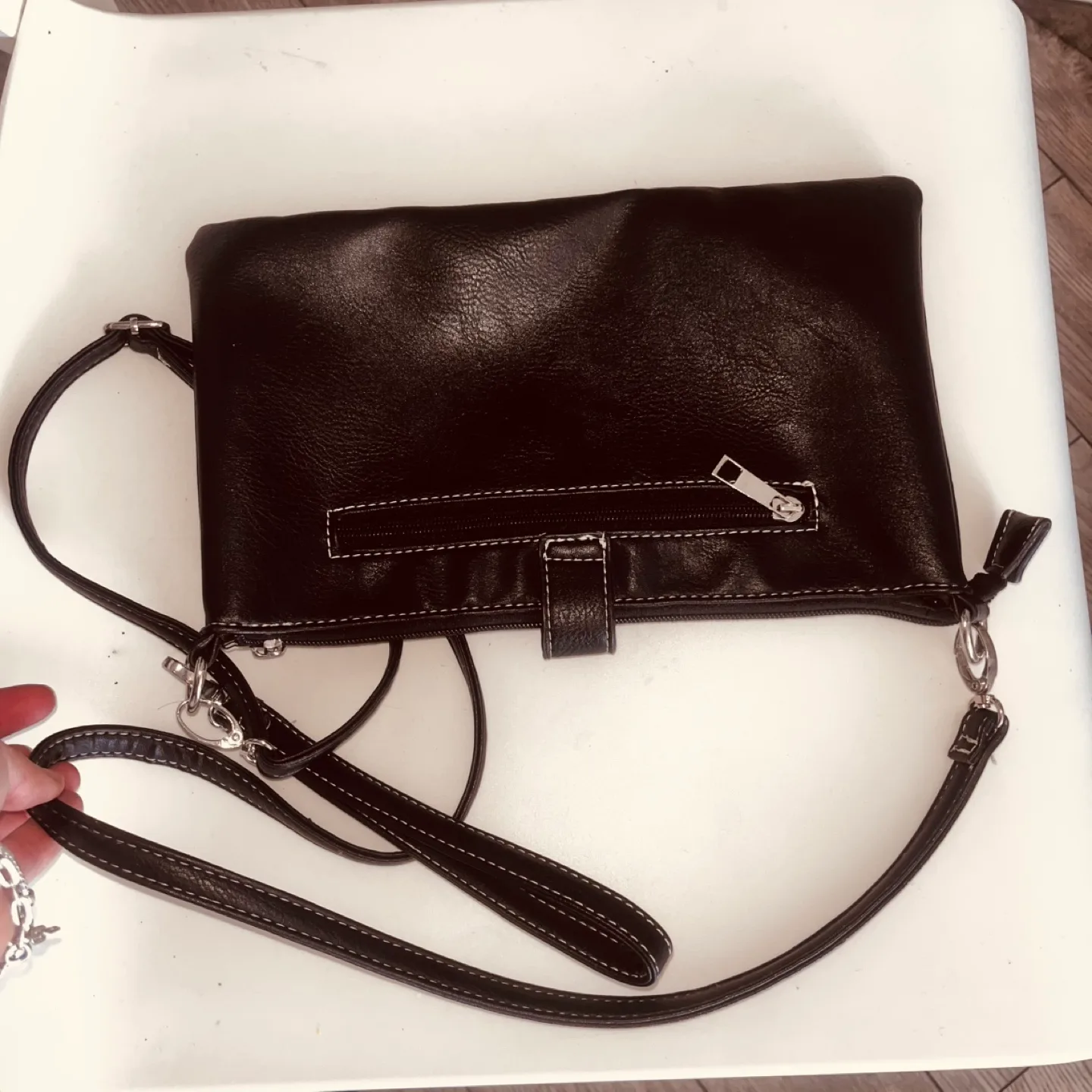 Black Leather Crossbody Bag image indicator(2)