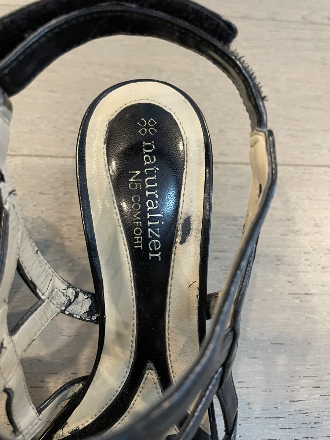 Naturalizer Women's Black N5 Comfort Sandals, Size 7.5M - photo 3