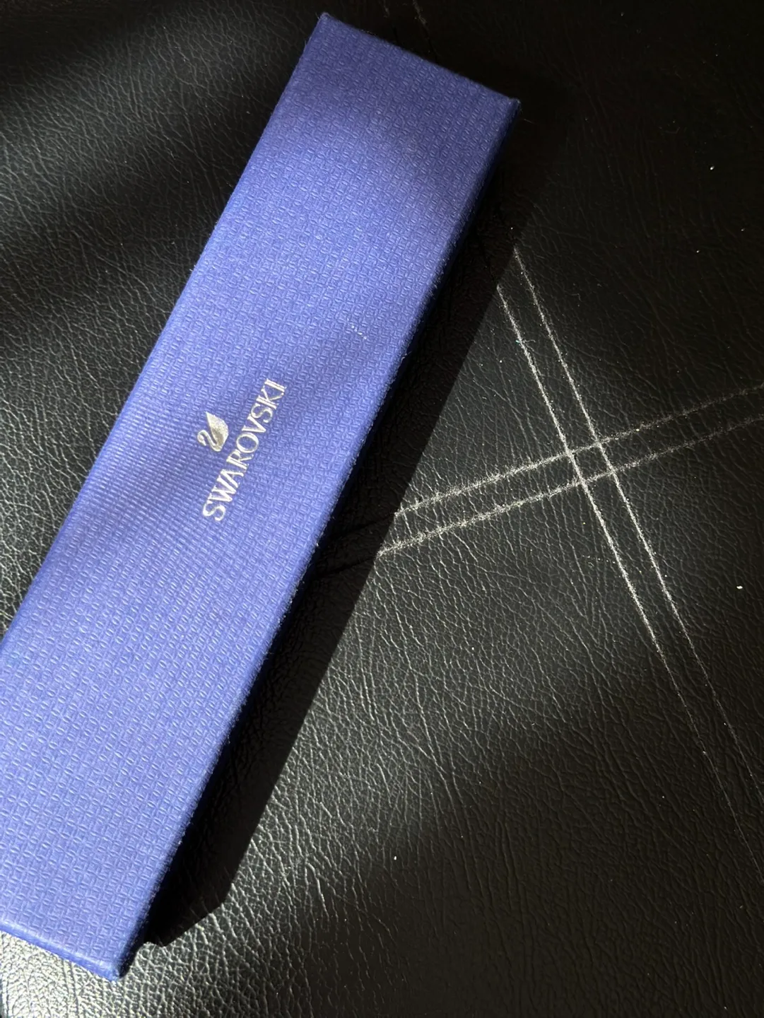 Swarovski bracelet image indicator(2)