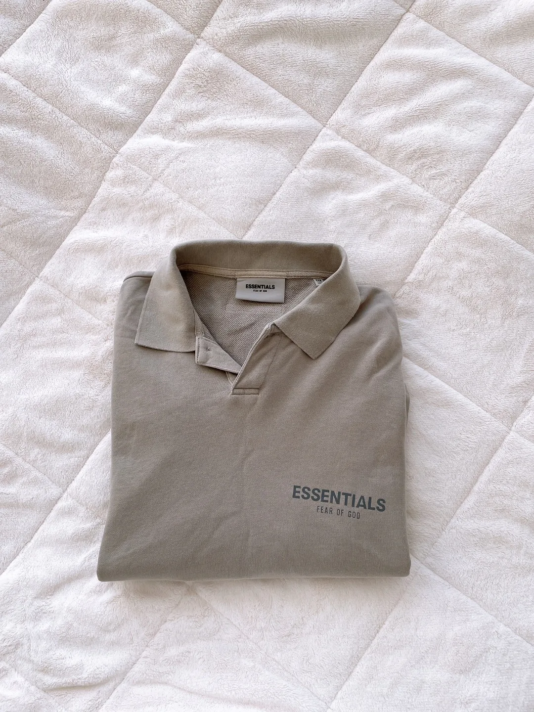 Essentials Fear Of God sweatshirt image indicator(4)