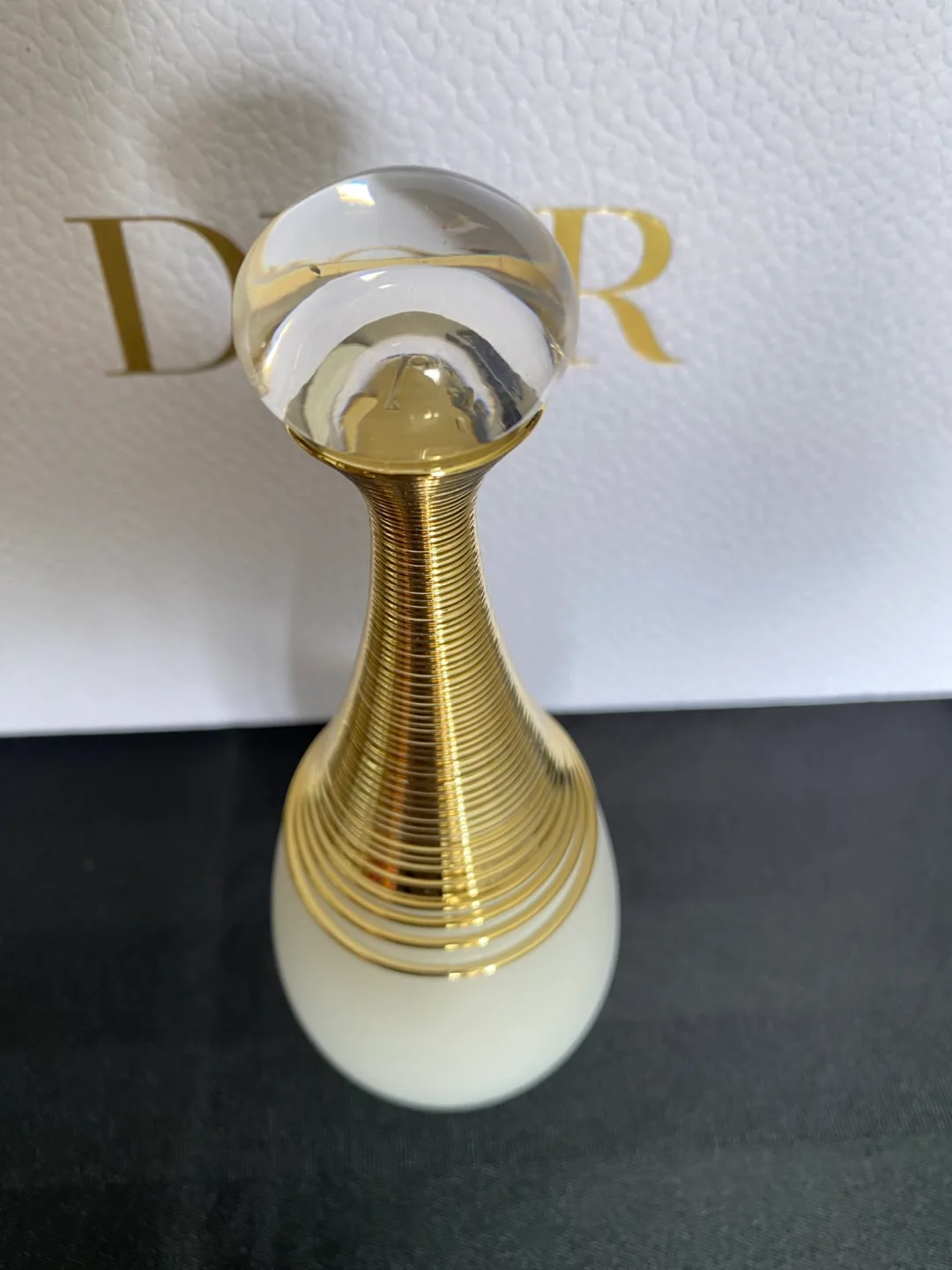 Dior J'adore Parfum Eau de Perfume D’EAU 100ml. image indicator(2)