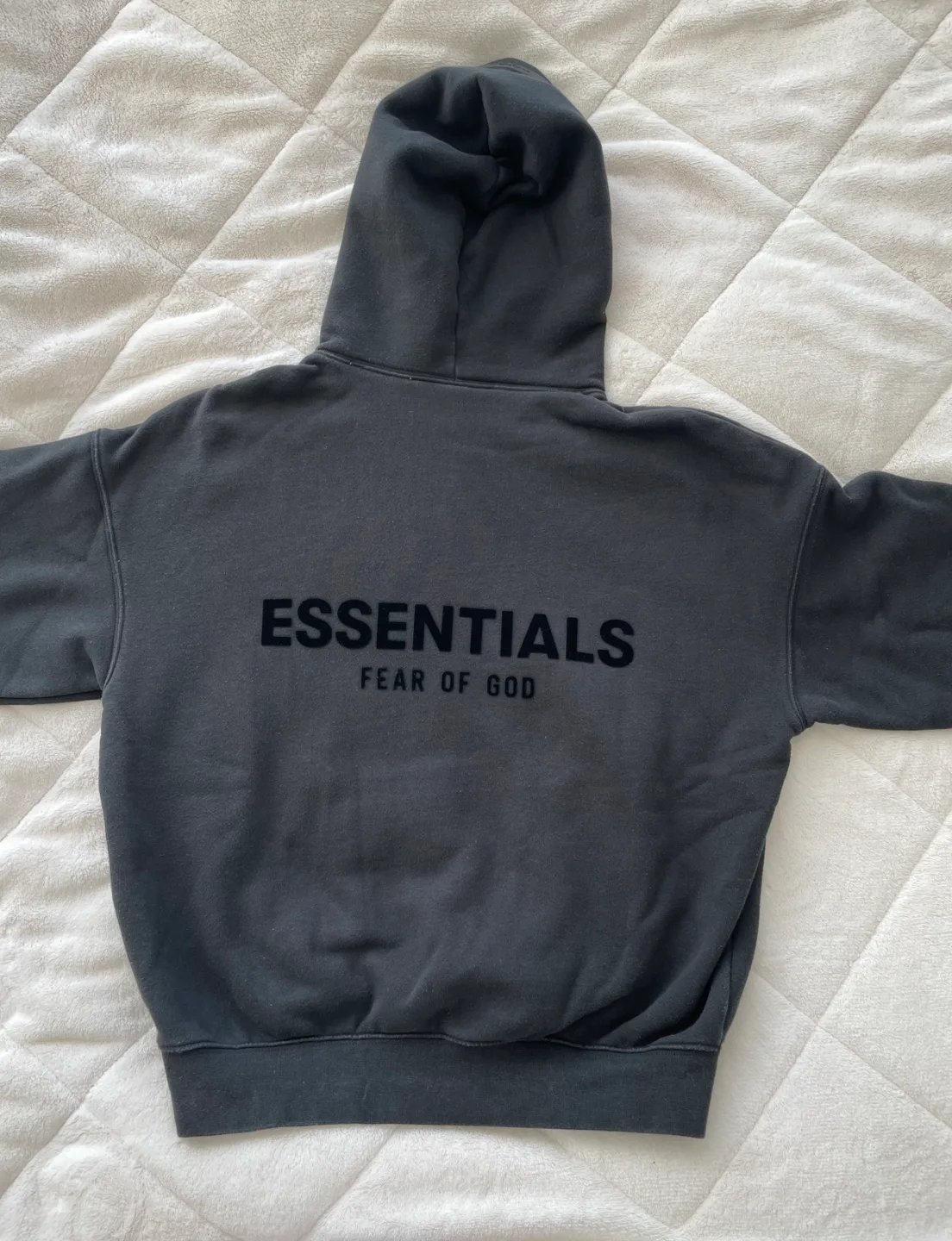 Essentials Fear of God hoodie image indicator(2)