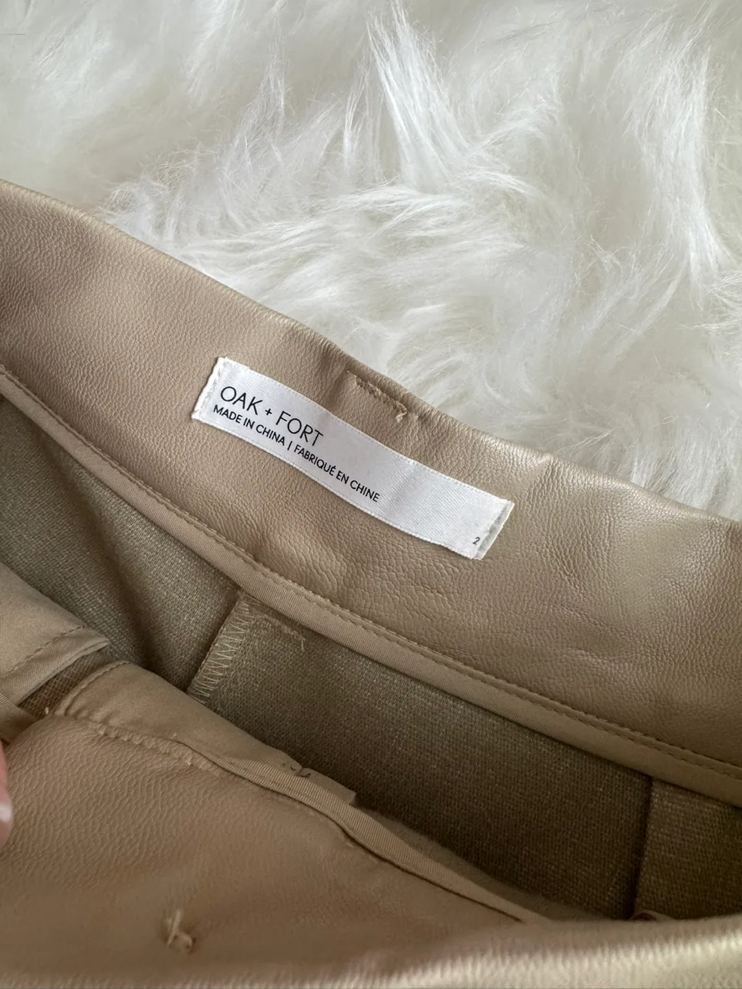 Oak + Fort Beige Leather Shorts image indicator(5)