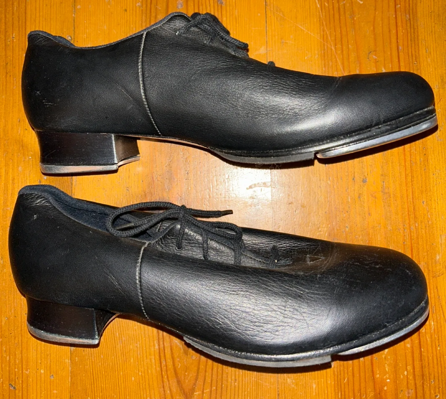 Bloch Women's Black Leather Tap Shoes Size 8M image indicator(2)