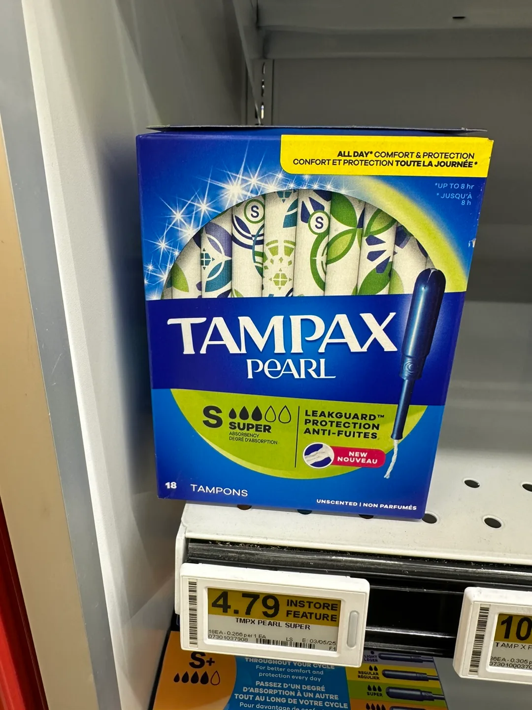 Tampax Pearl Tampons - Regular & Super - 18 count image indicator(2)