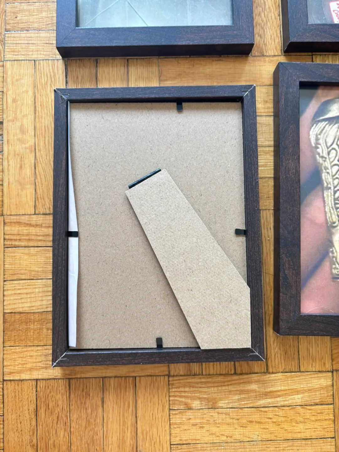 Set of nine framed photos image indicator(2)