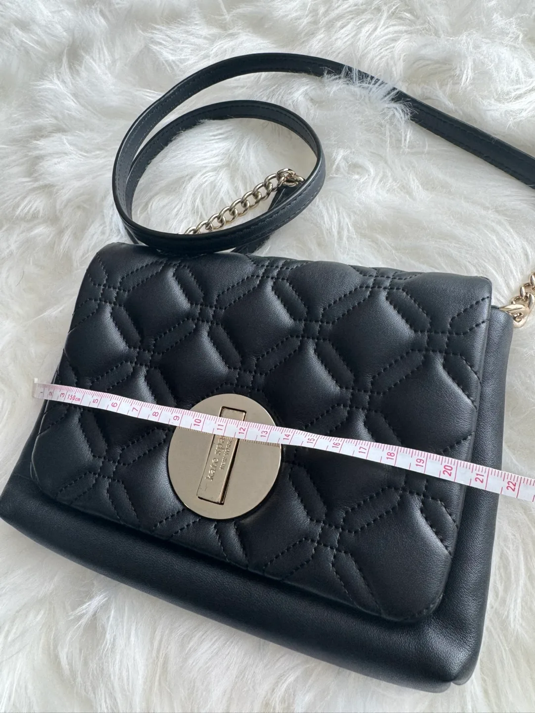 Kate Spade New York Black Quilted Crossbody Bag image indicator(8)