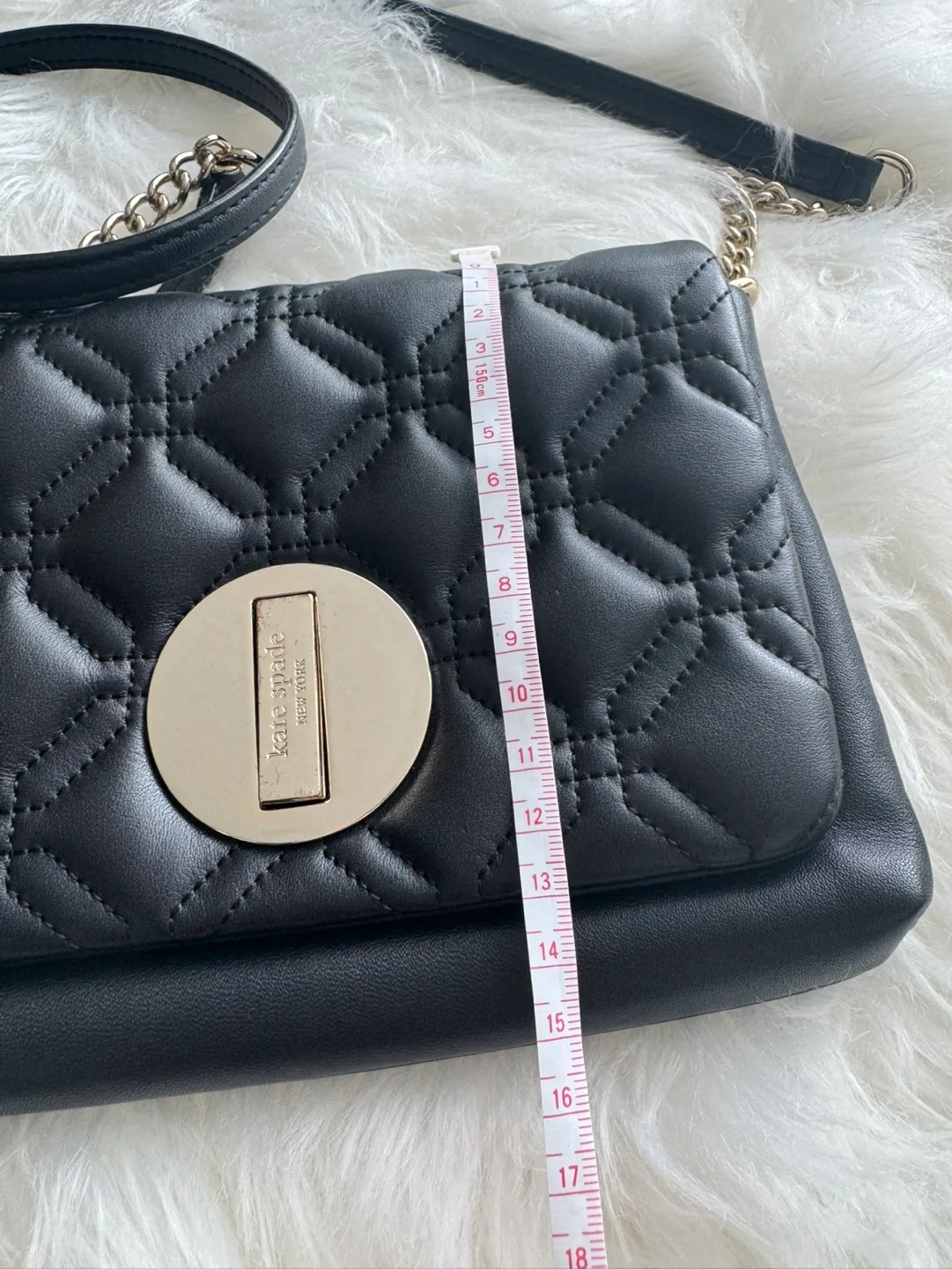 Kate Spade New York Black Quilted Crossbody Bag image indicator(9)