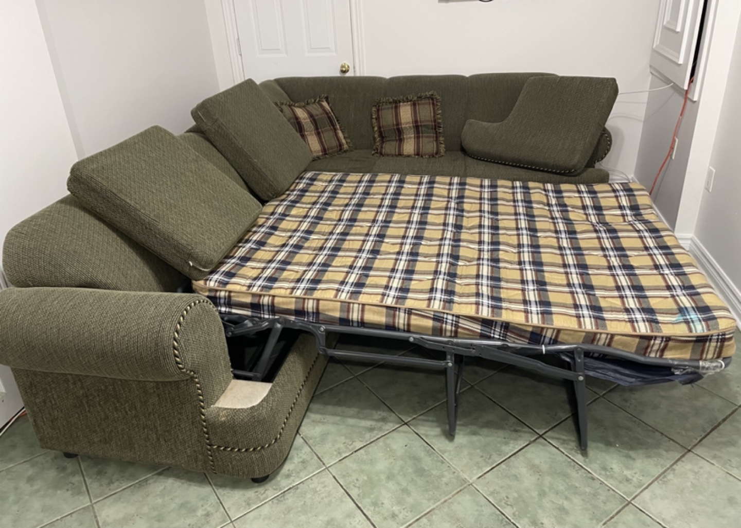 Sectional Sofa Bed - photo 4
