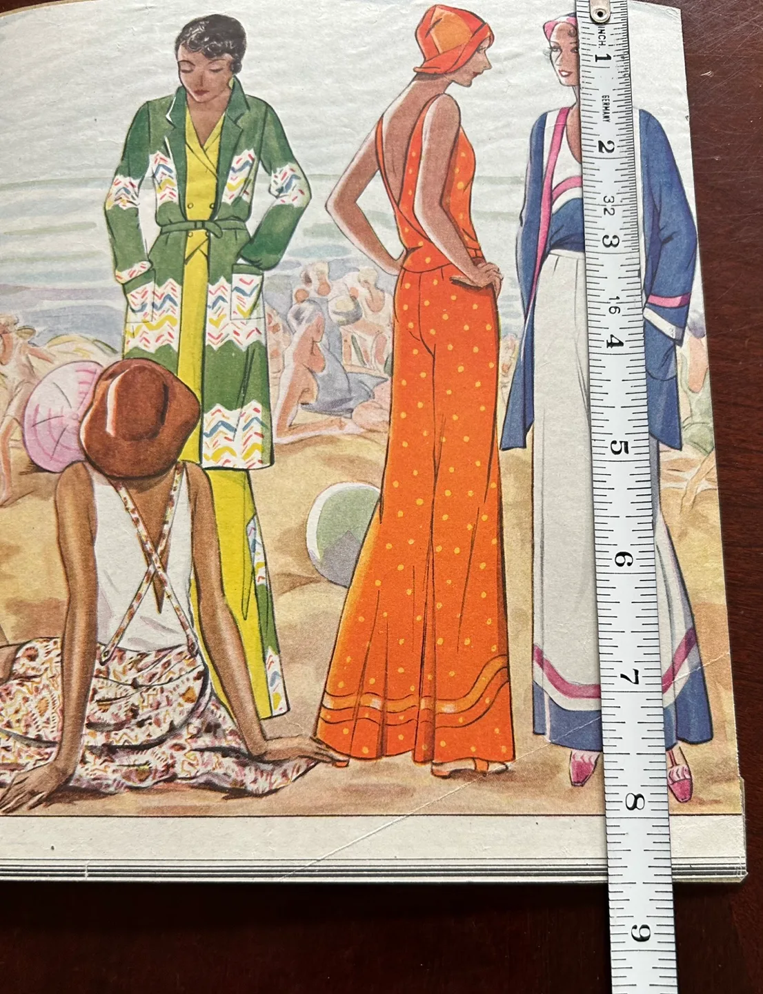 1920s 1930s women beach summer pyjamas fashion illustration art image indicator(4)