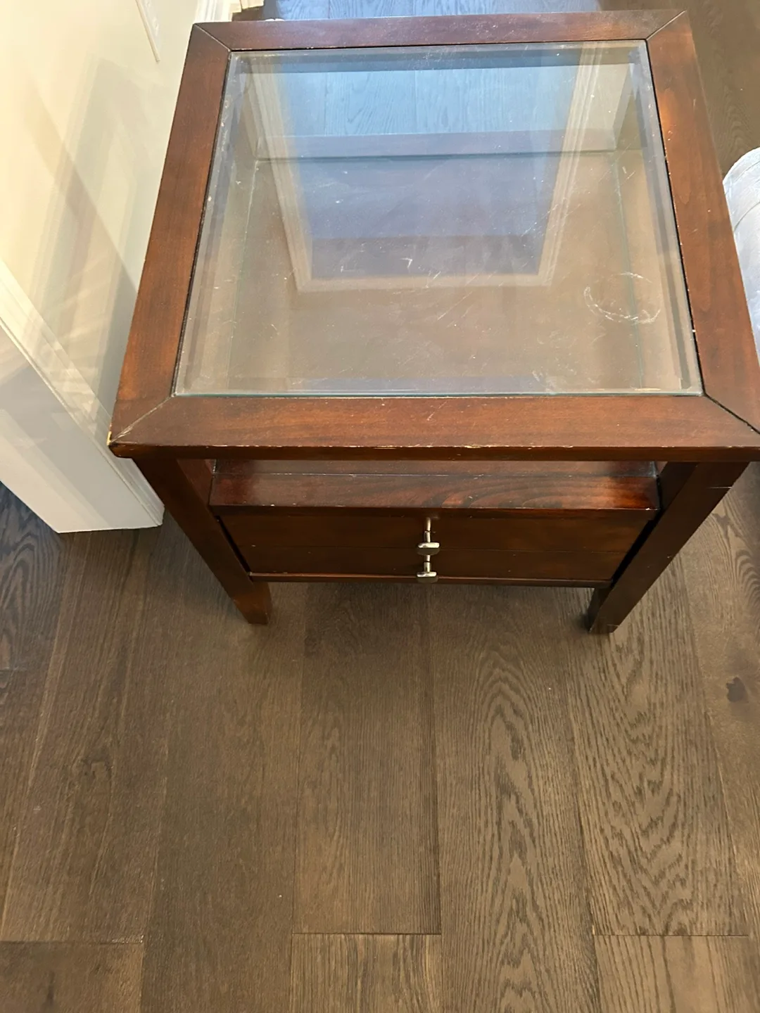 Night stand/ end table. image indicator(3)