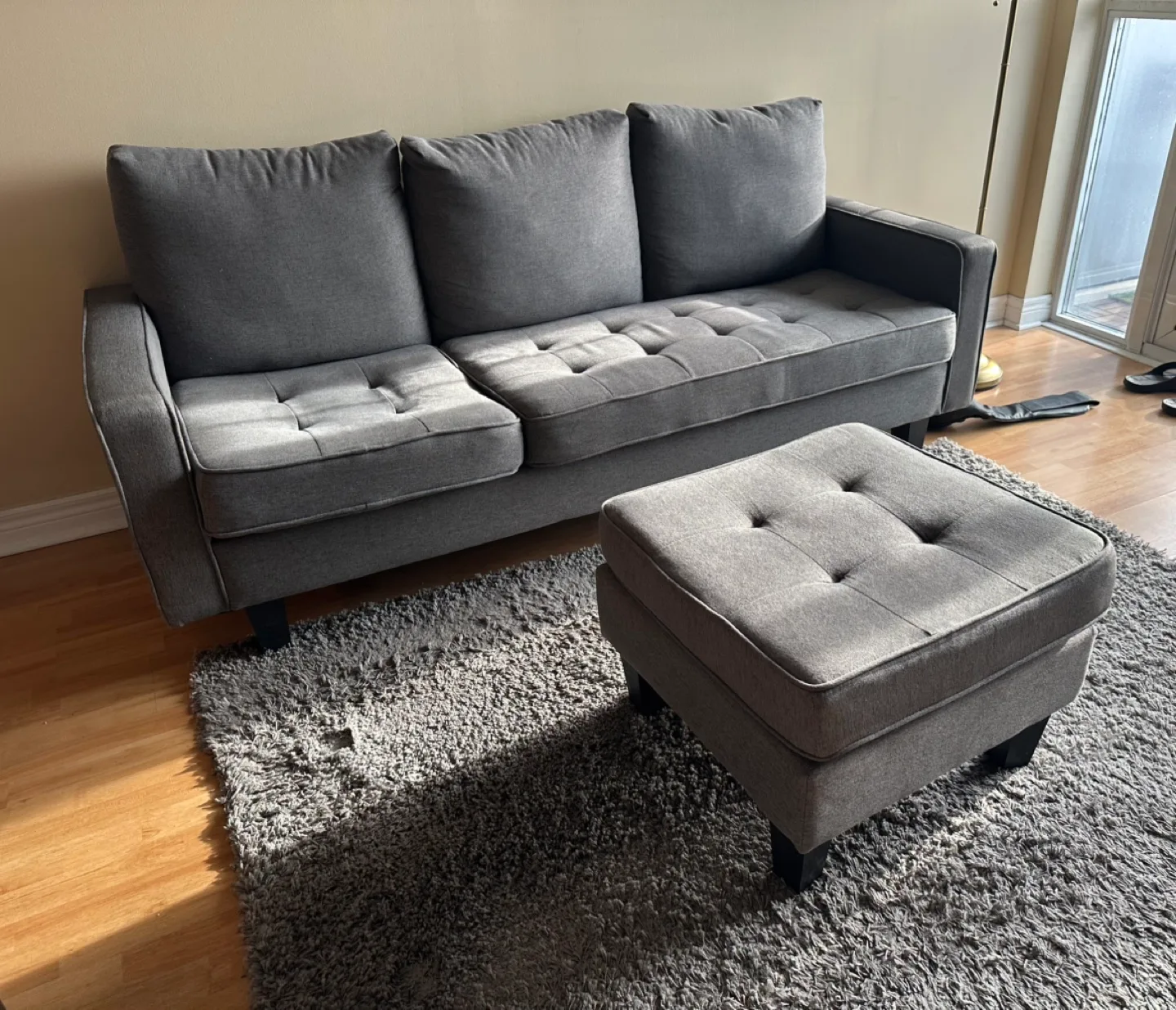 Grey Sectional Sofa with Ottoman image indicator(2)