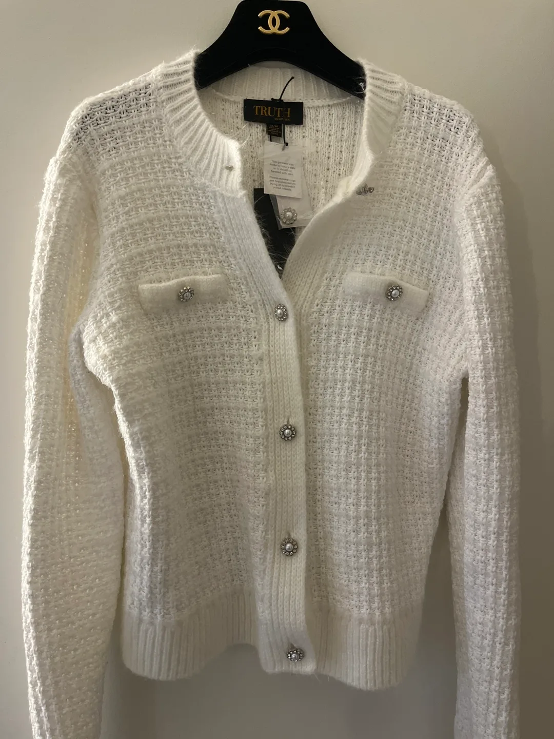 TRUTH by Reiss White Pearl Button Cardigan image indicator(4)