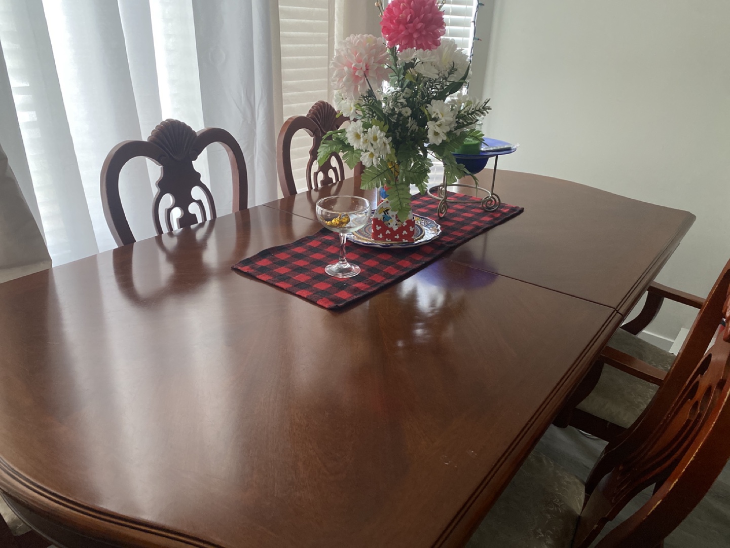 Solid Wood Dining Table with 6 Chairs (Pick Up Only)