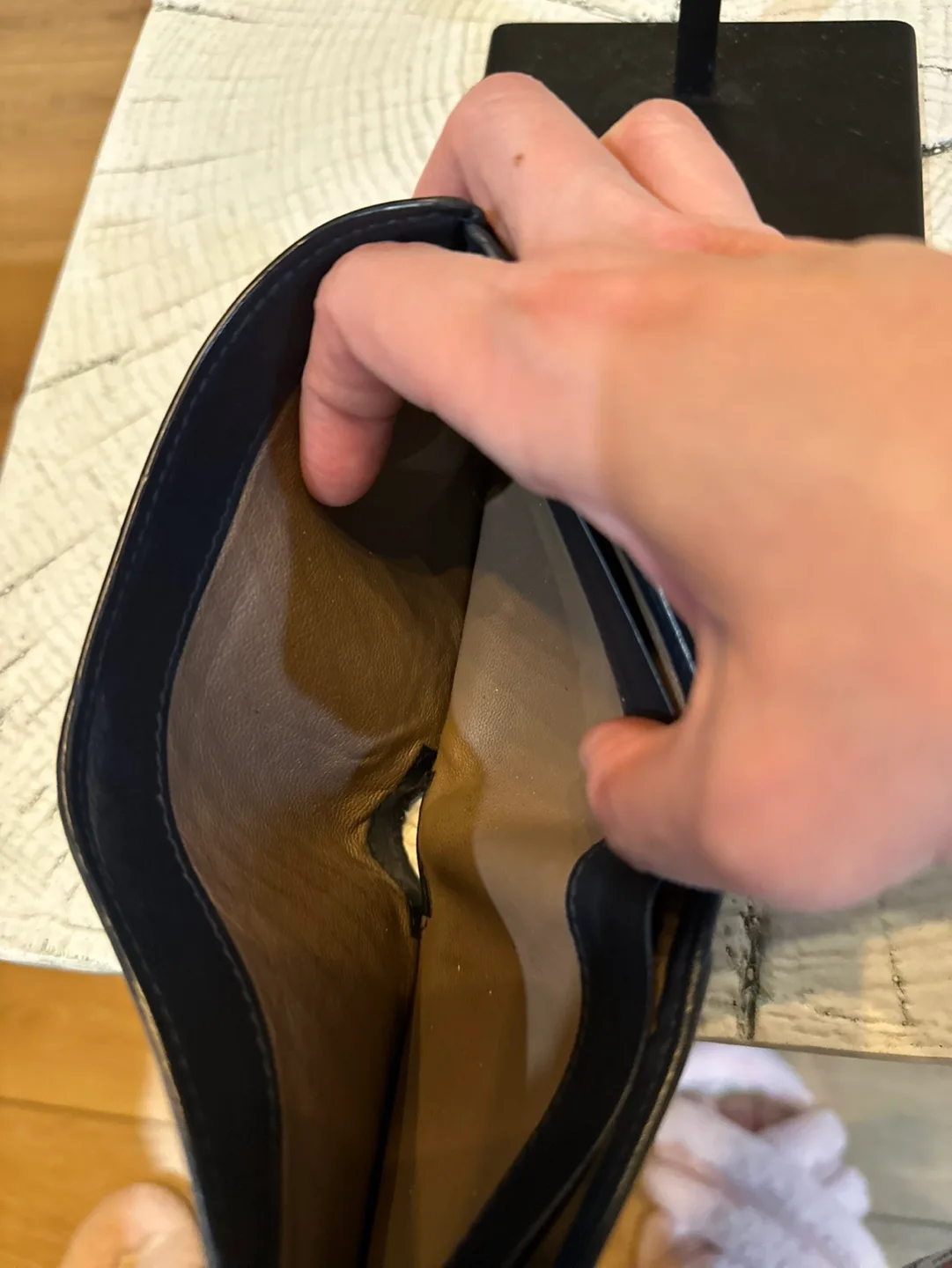 Authentic Bottega Veneta Intrecciato Leather Wallet image indicator(6)