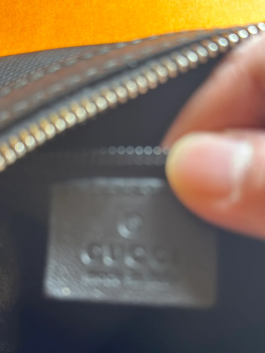 Authentic Preloved Gucci Black Crossbody Bag image indicator(5)