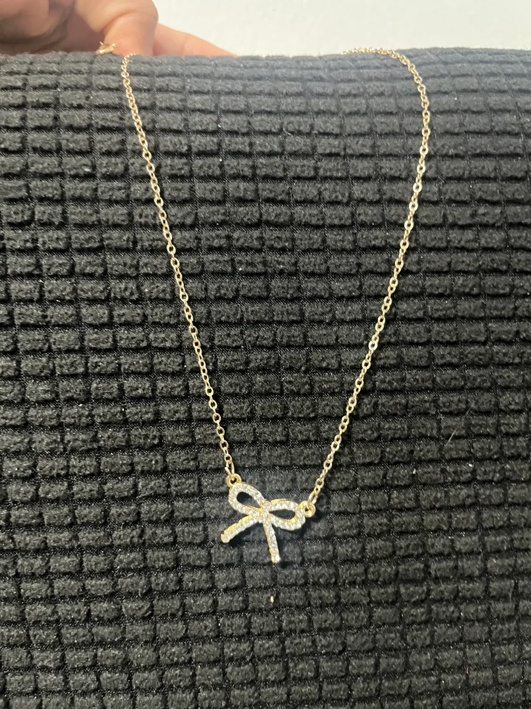 Bow Necklace with Clear Rhinestones image indicator(2)