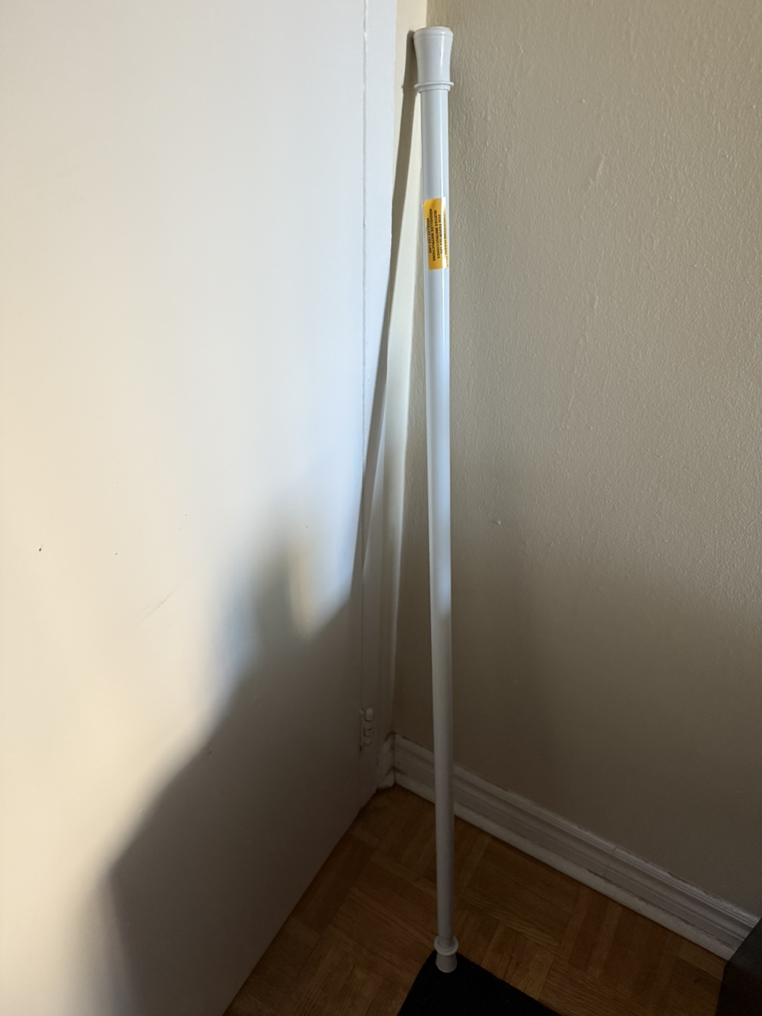 84 inches (2m) curtain rod (new) and a 1m blackout curtain - photo 2