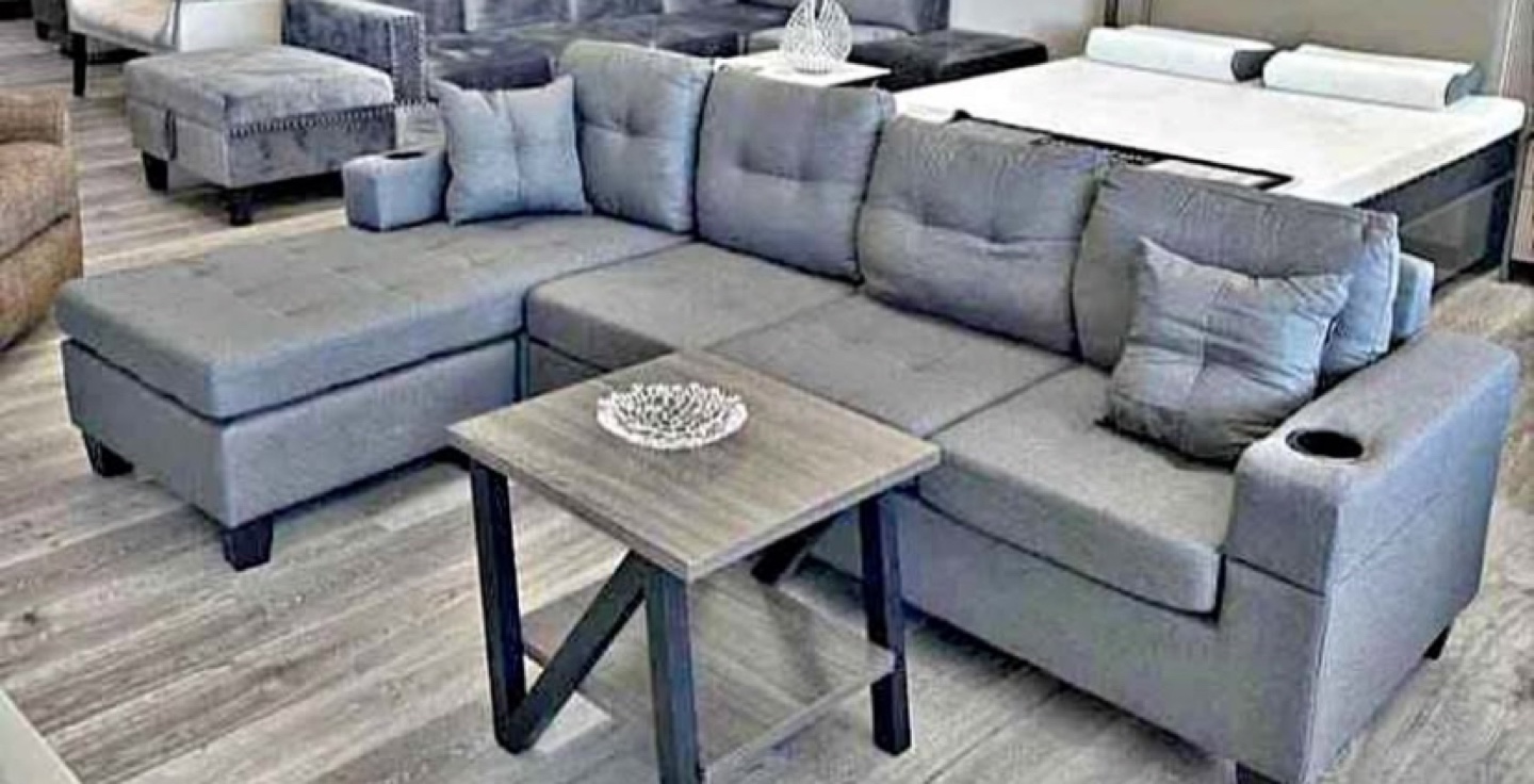 Sectional Sofa with Ottoman - Black delivery included - photo 3