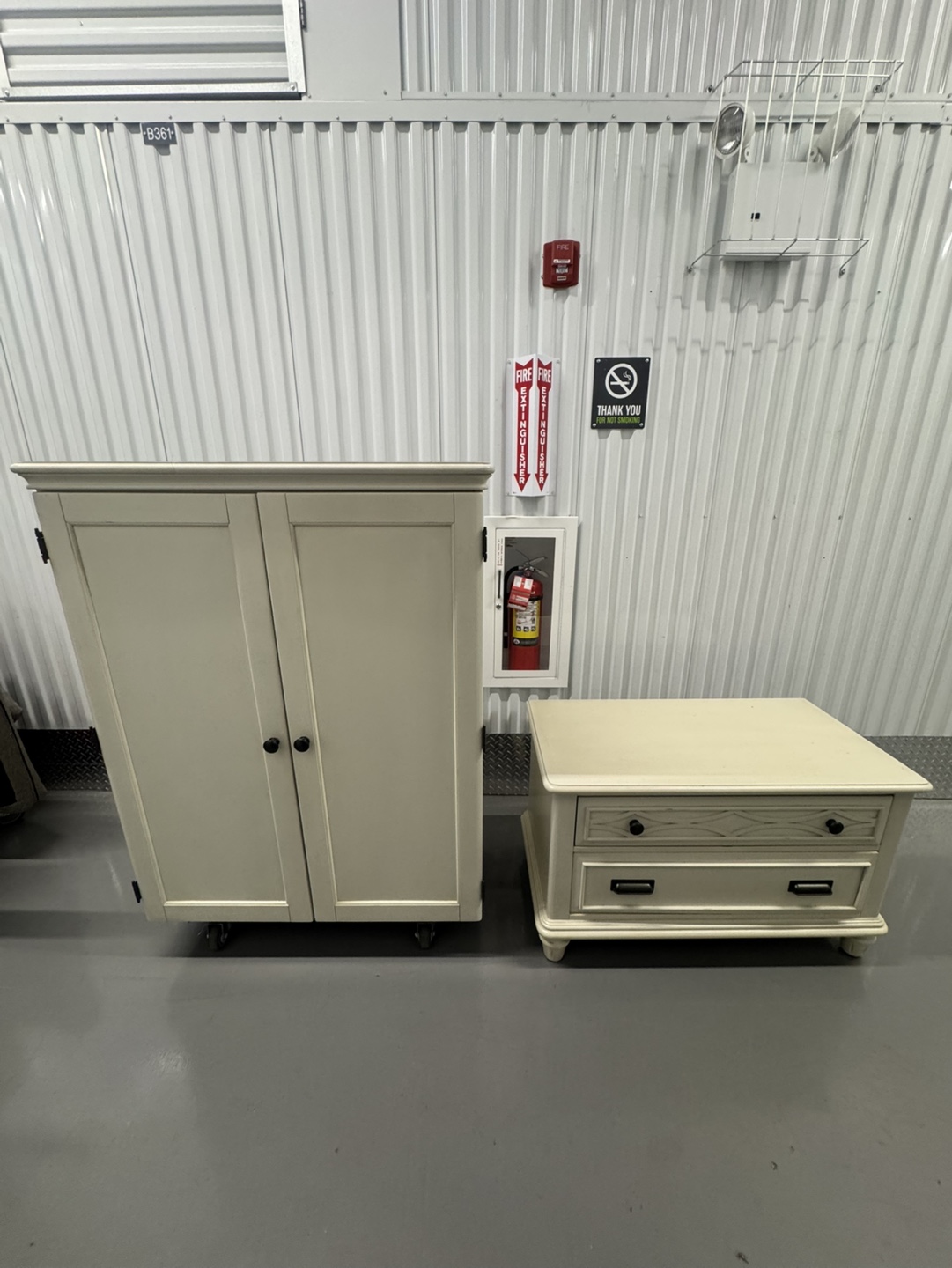 Free delivery armoire