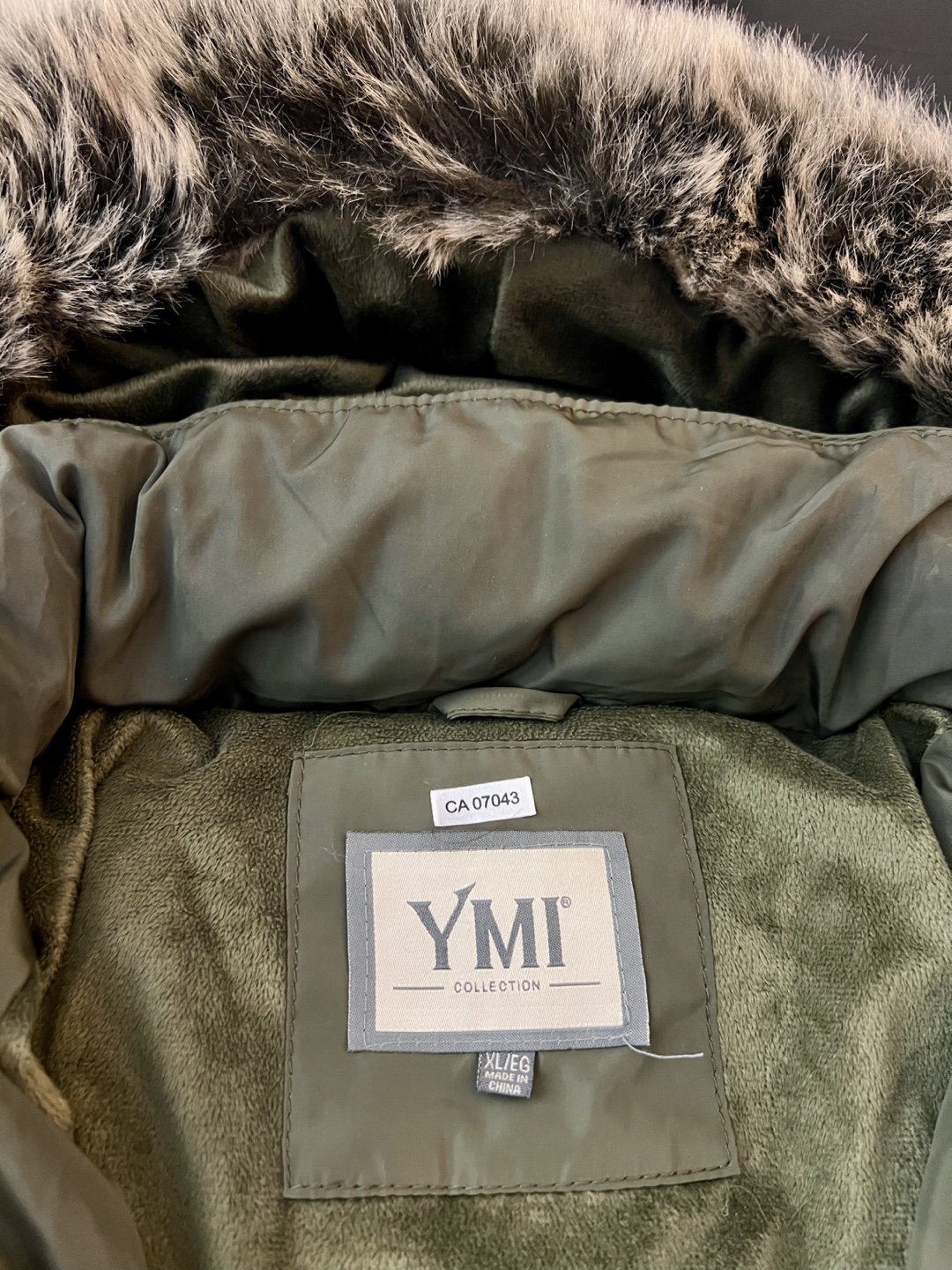 Women's Olive Green Puffer Jacket - photo 3