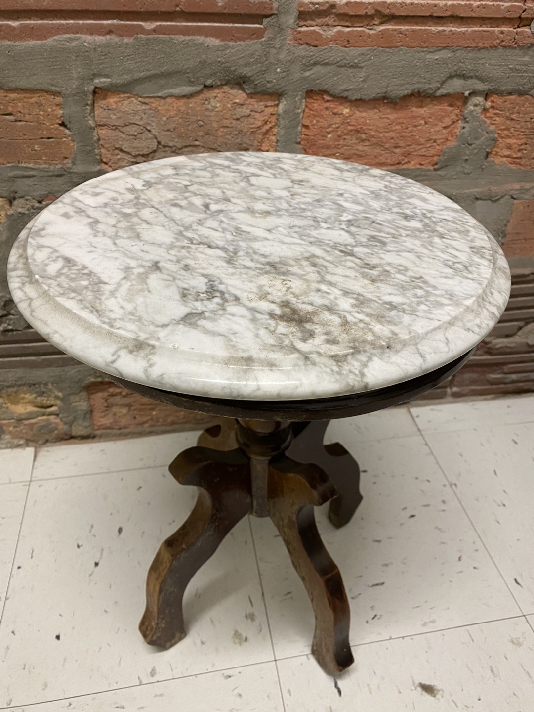 Vintage Marble Top Accent Table - photo 3