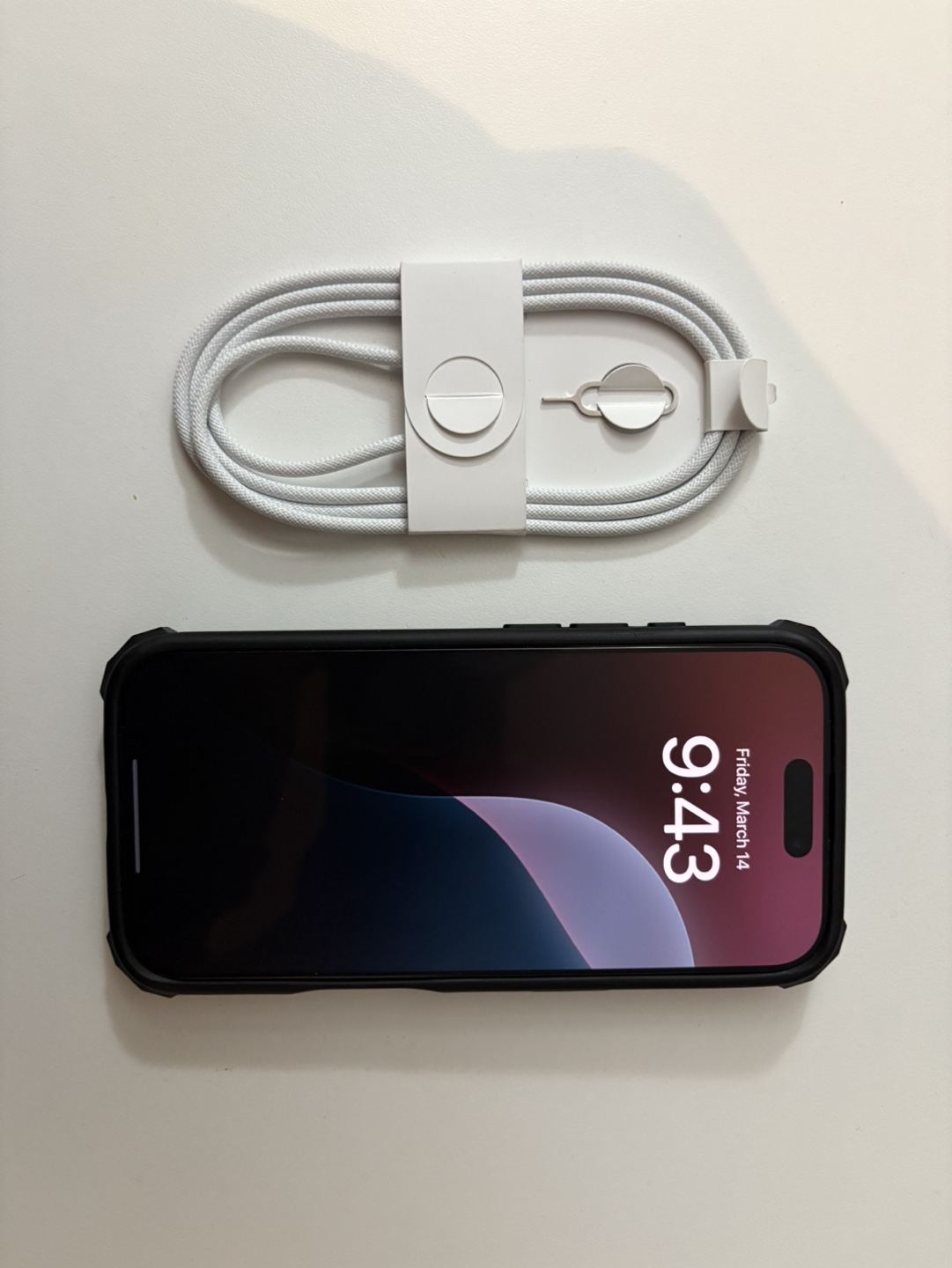 iPhone 16 Pro 256GB(Black) + Case & Cable