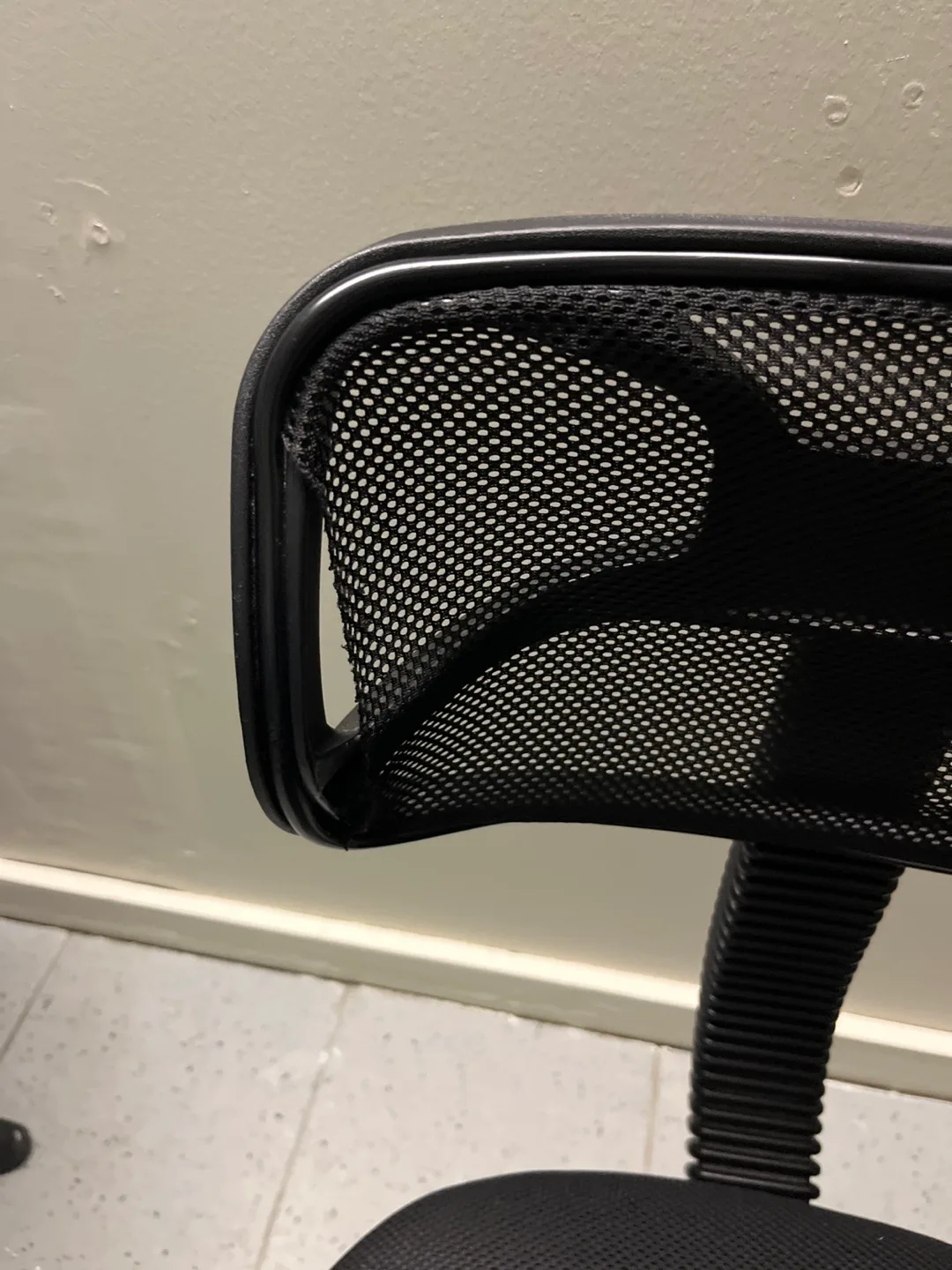 Black Mesh Office Chair 💚 image indicator(3)