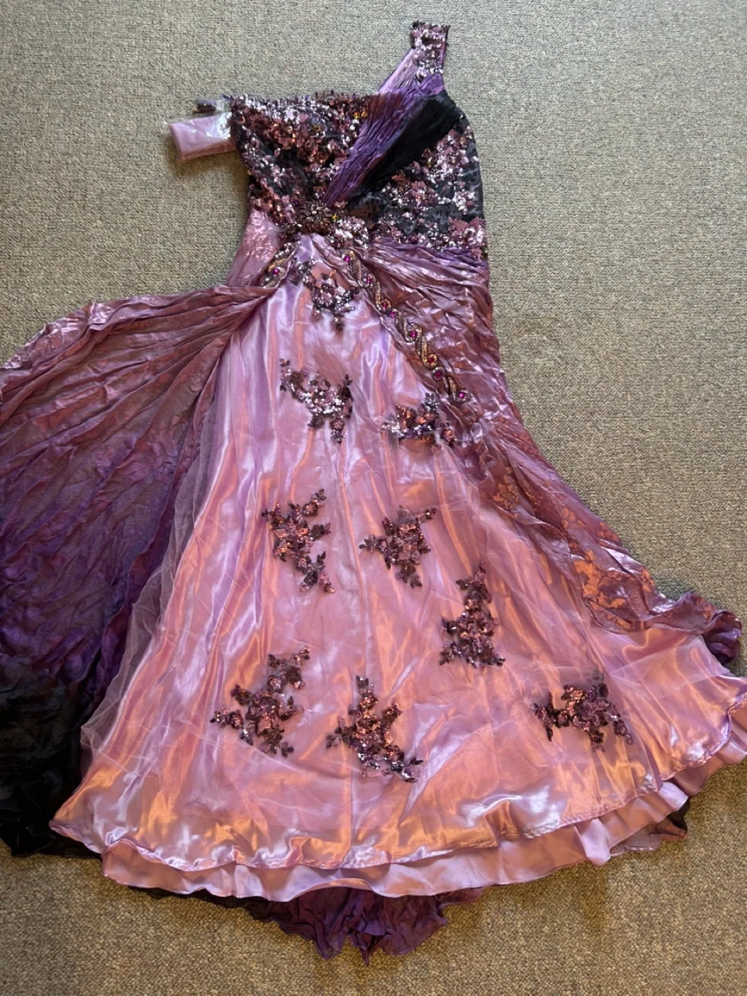 Gorgeous Purple Sequin One-Shoulder Evening Gown image indicator(3)