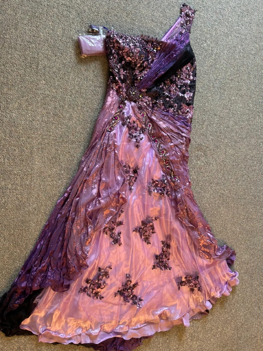 Gorgeous Purple Sequin One-Shoulder Evening Gown image indicator(4)
