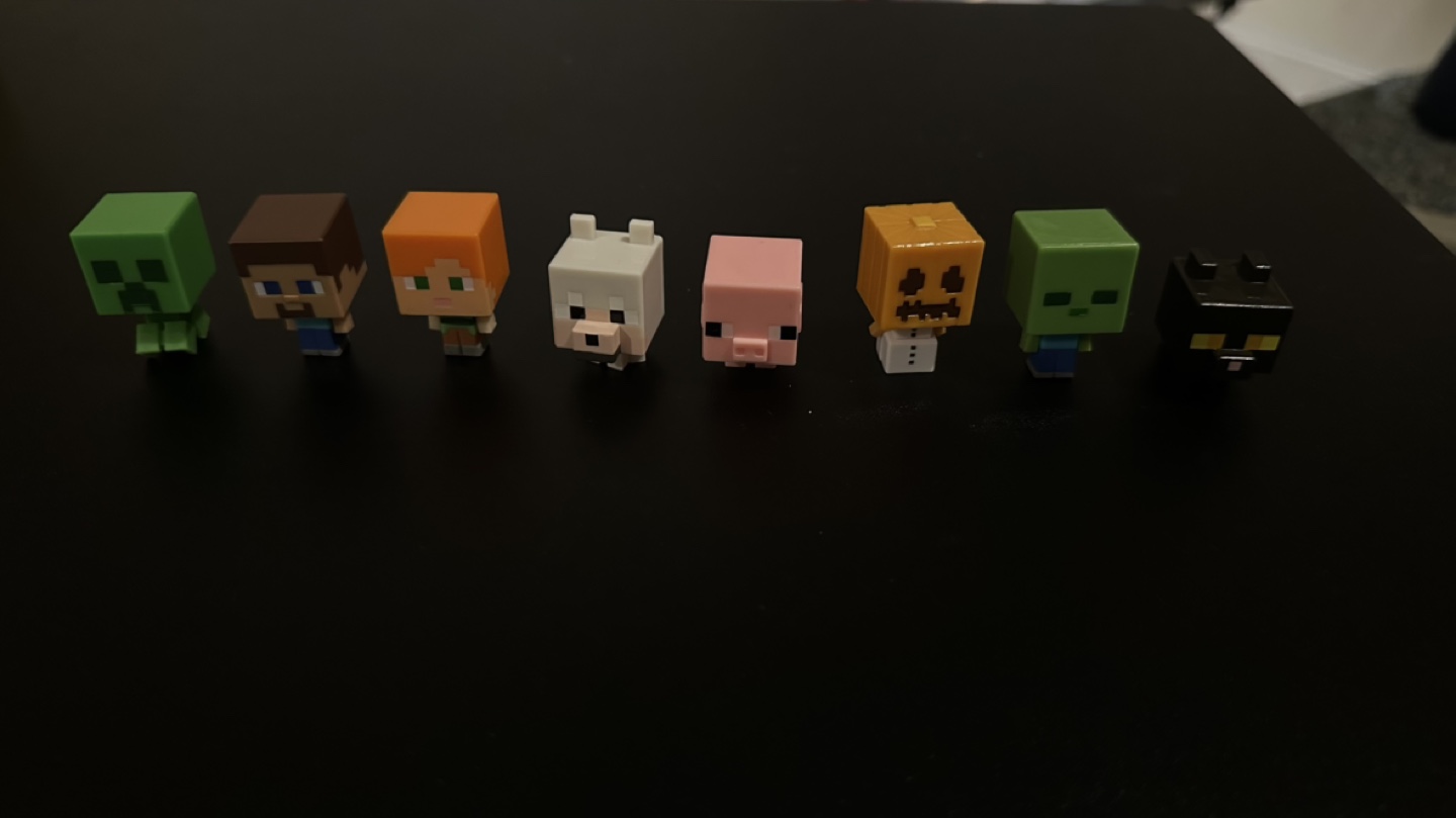 Minecraft Mini Figures 8 Pack 1.5”
