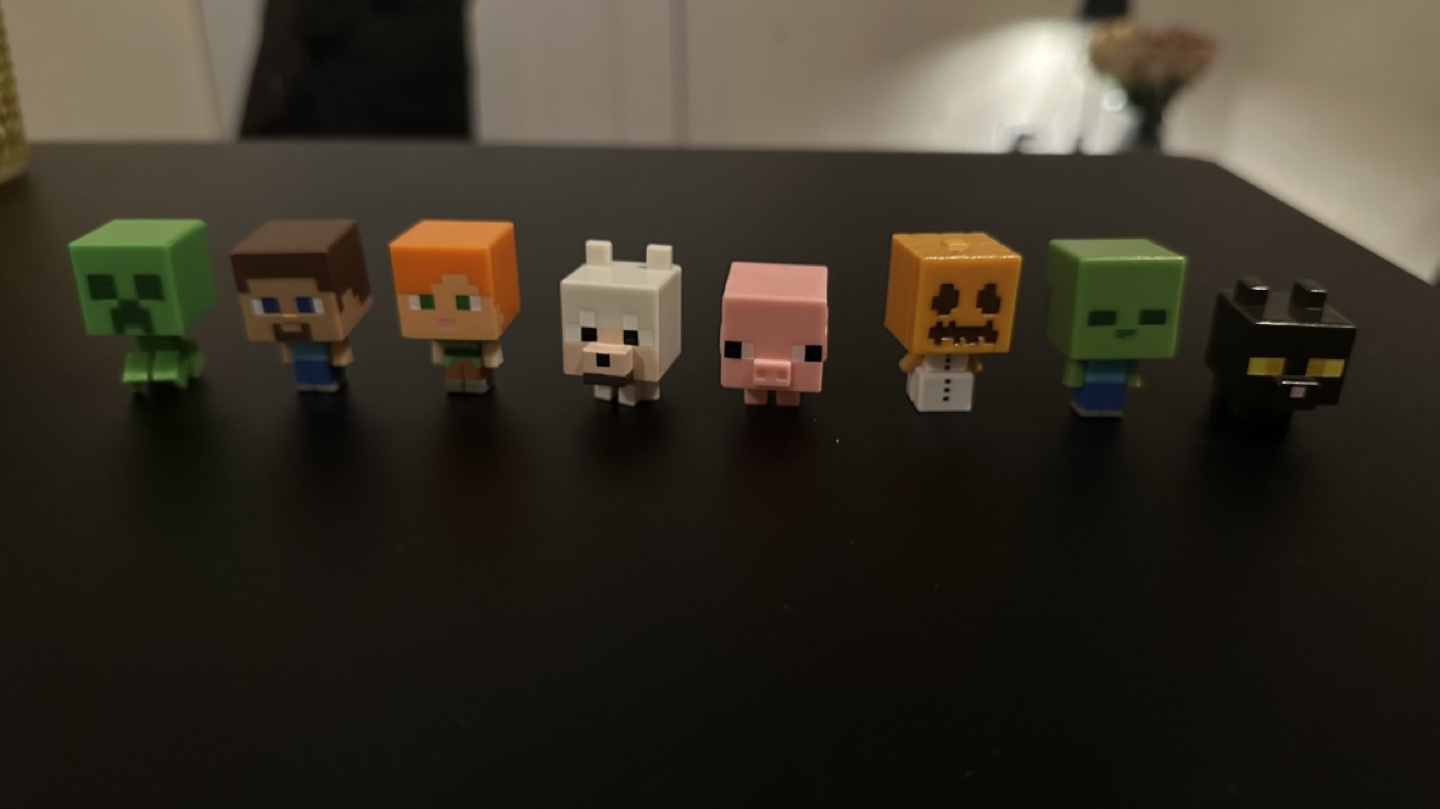Minecraft Mini Figures 8 Pack 1.5” - photo 4